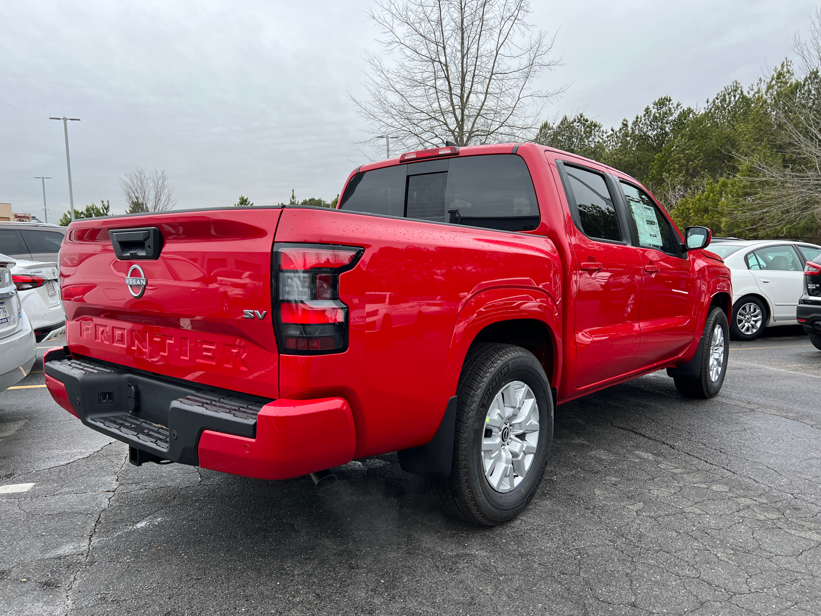 2024 Nissan Frontier SV 10