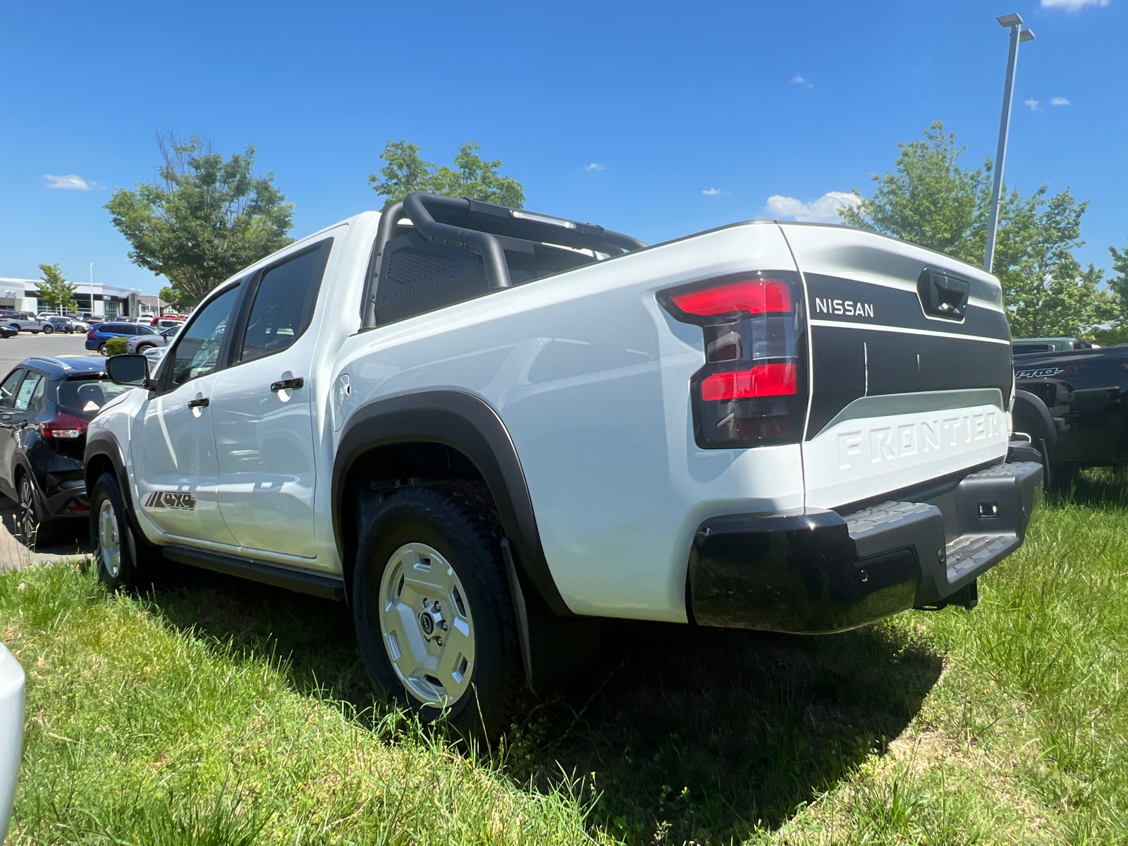 2024 Nissan Frontier SV 5