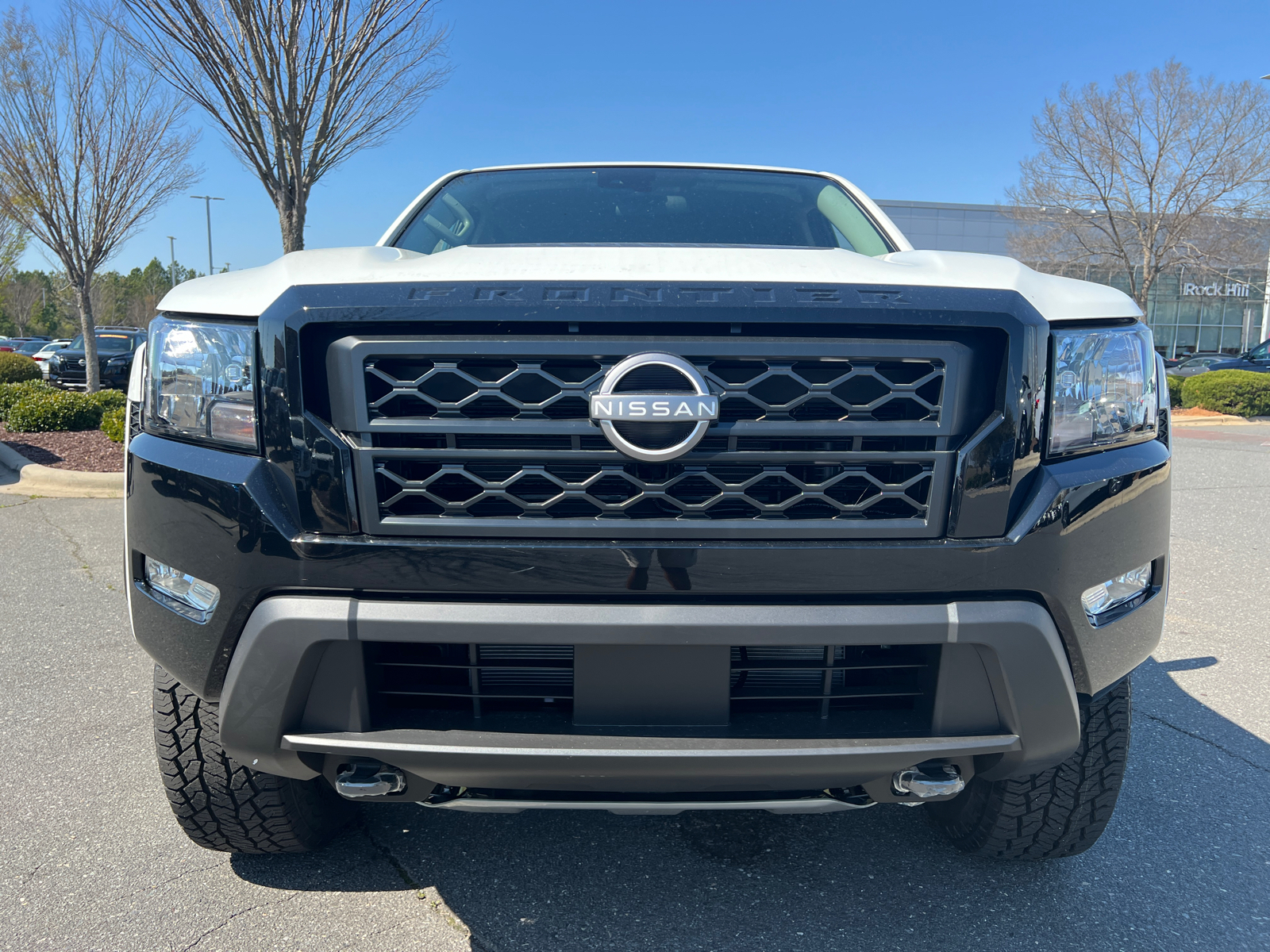 2024 Nissan Frontier SV 2