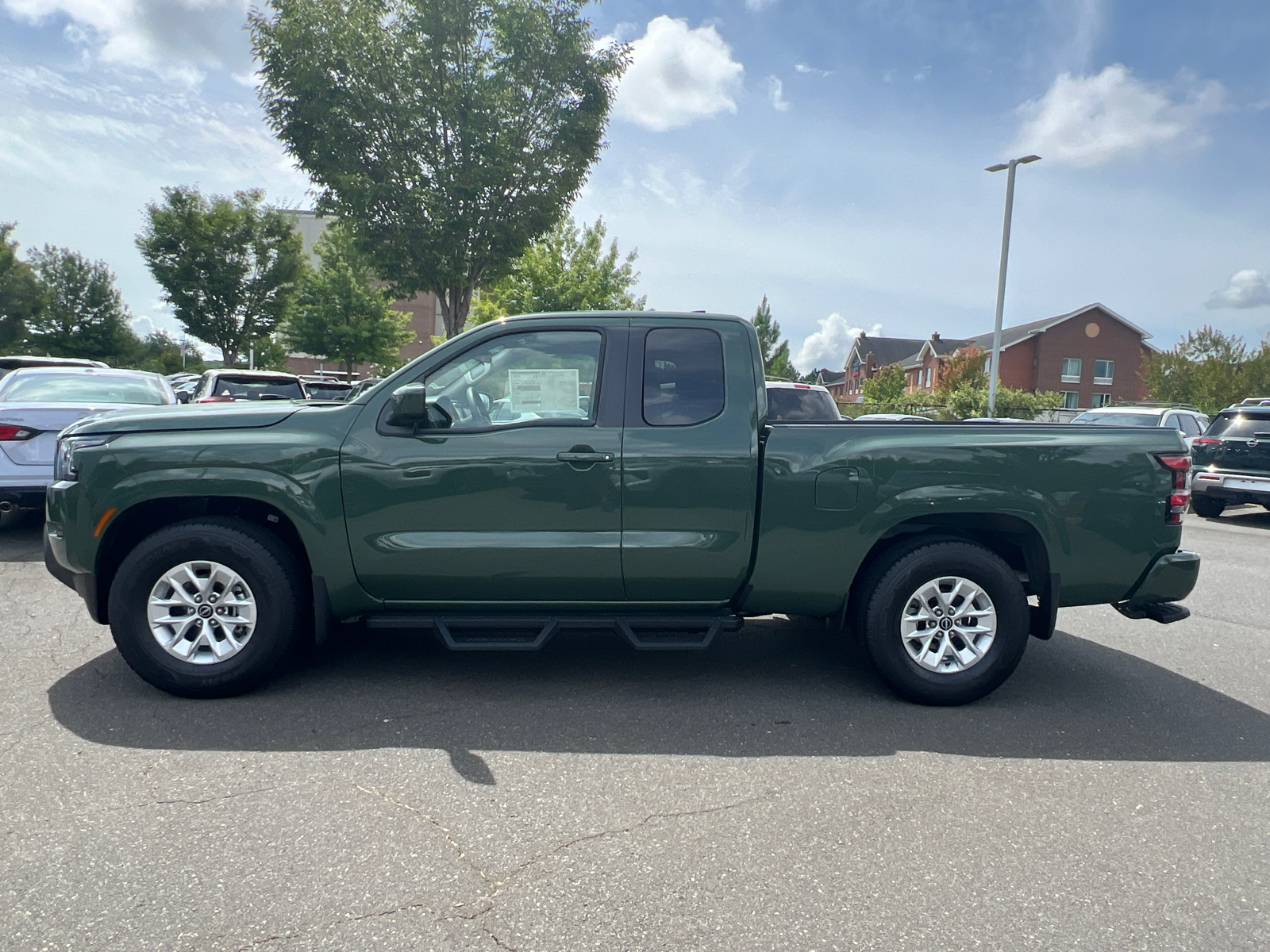 2024 Nissan Frontier SV 5