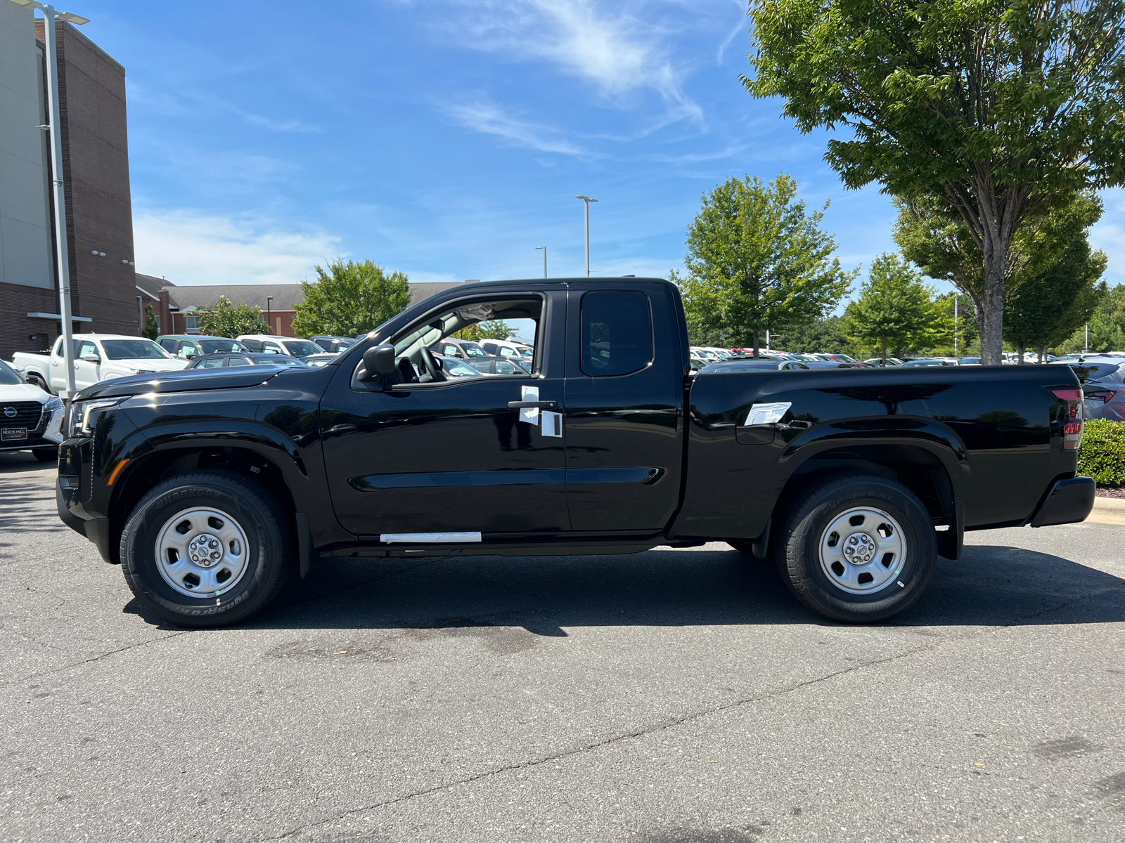 2024 Nissan Frontier S 5