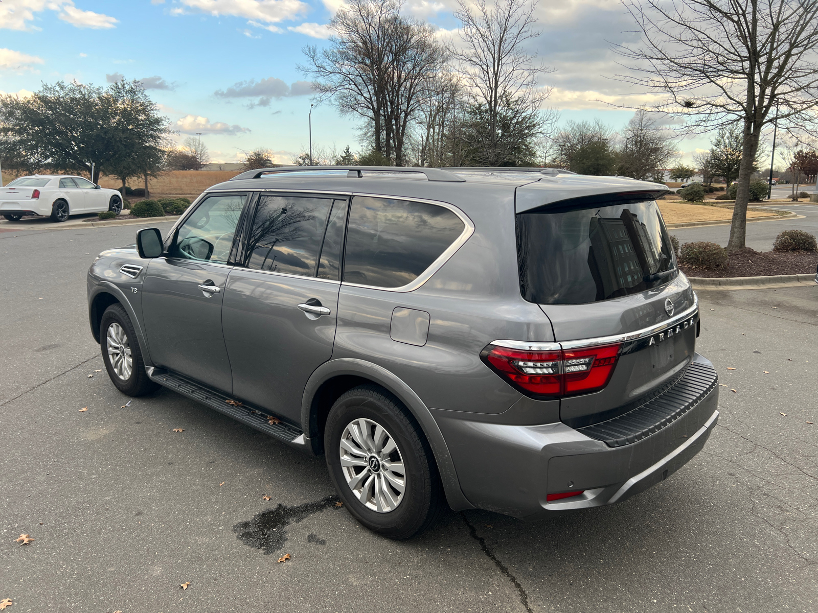 2022 Nissan Armada SV 7