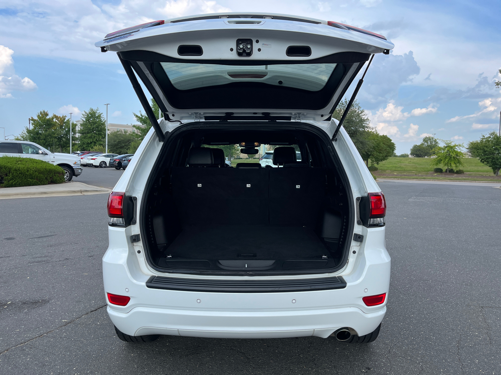 2022 Jeep Grand Cherokee WK Laredo X 37