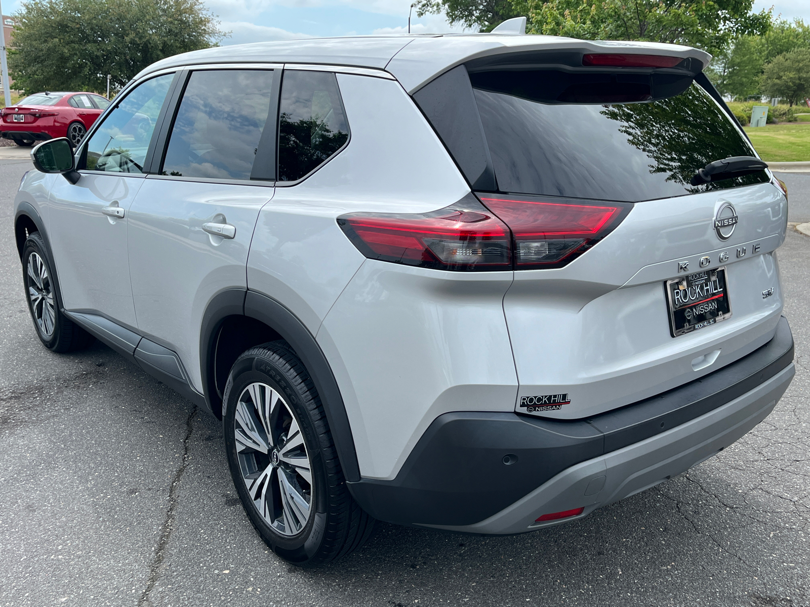 2022 Nissan Rogue SV 7