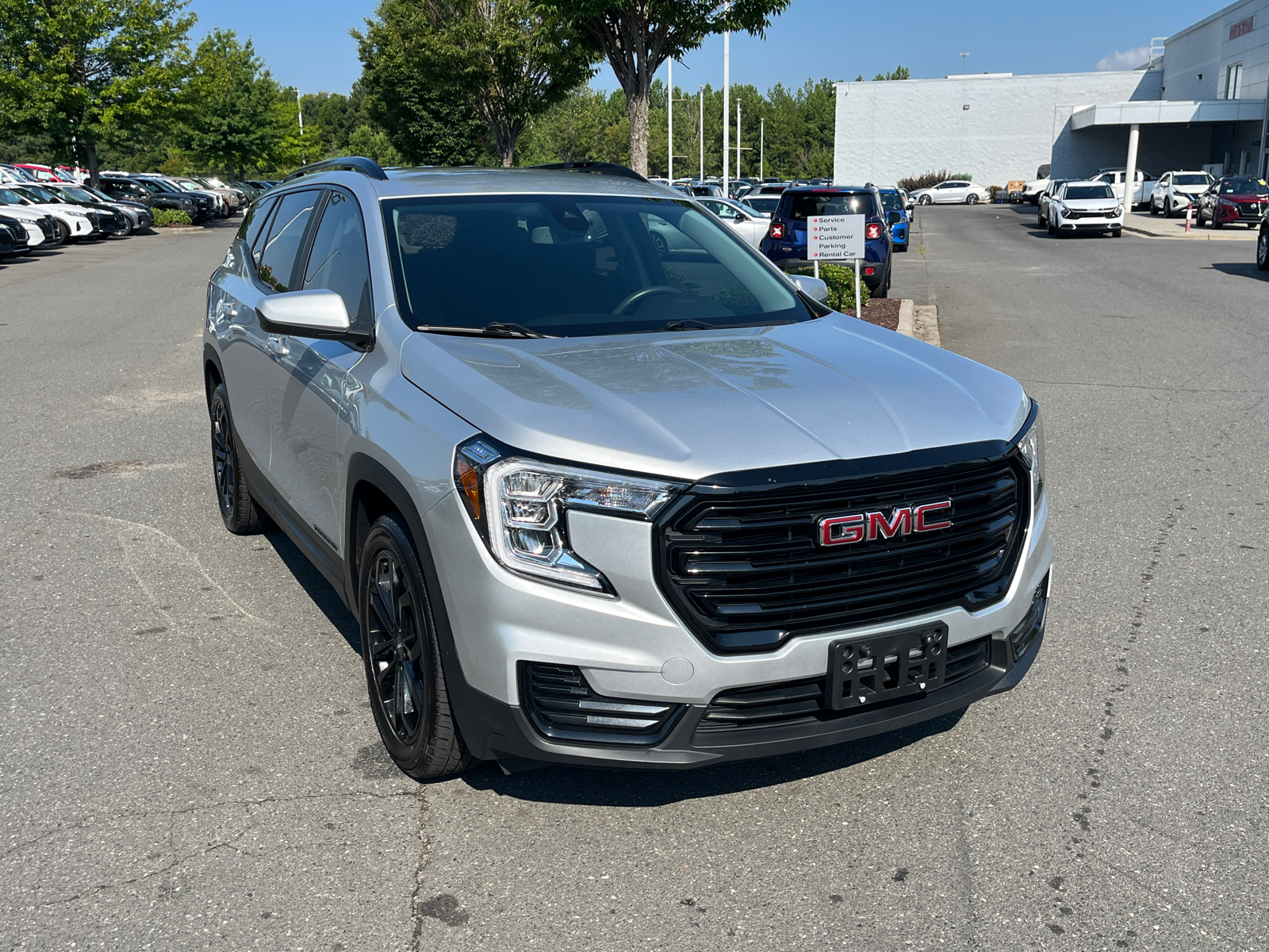 2022 GMC Terrain SLE 1