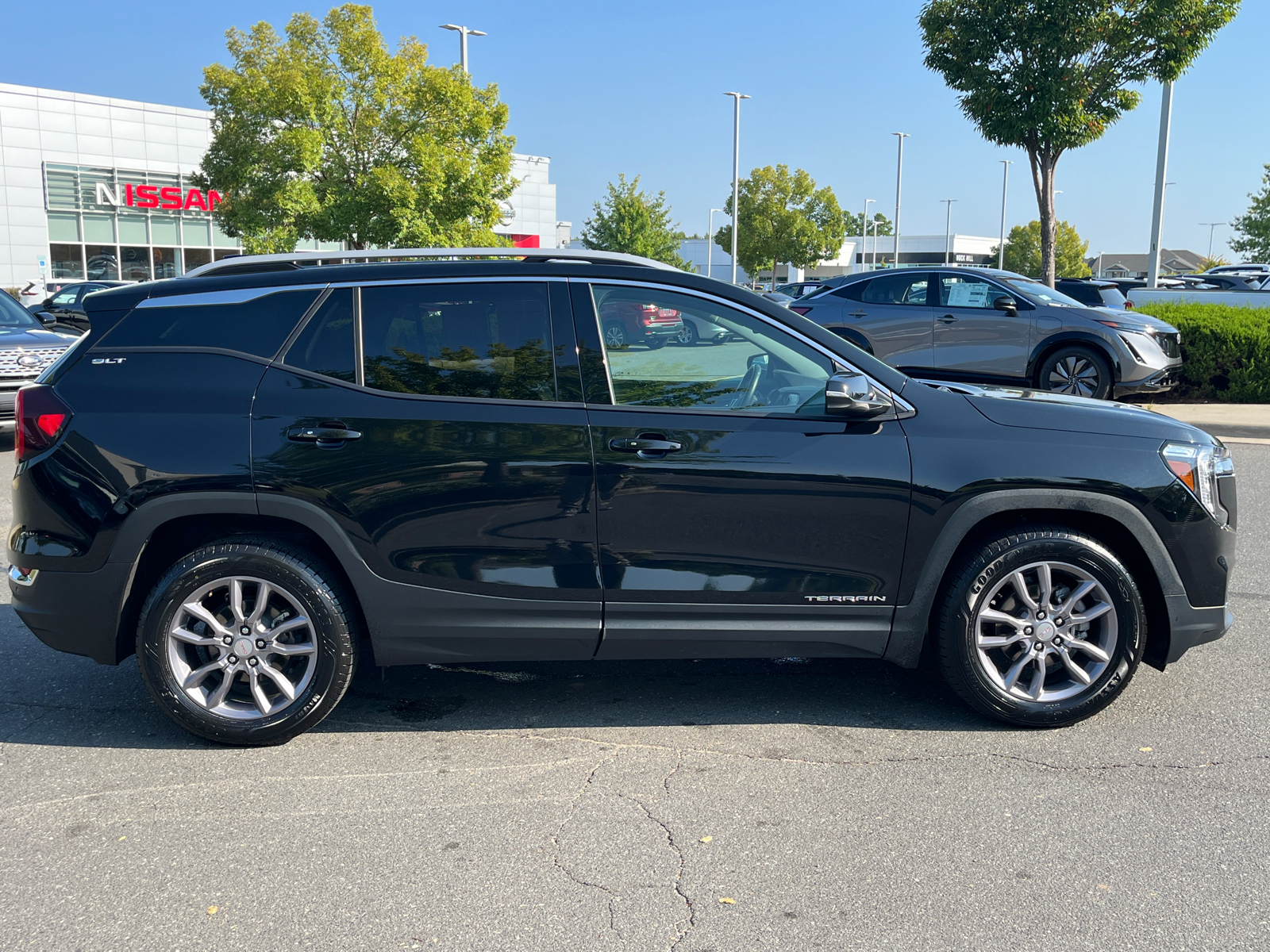 2022 GMC Terrain SLT 11