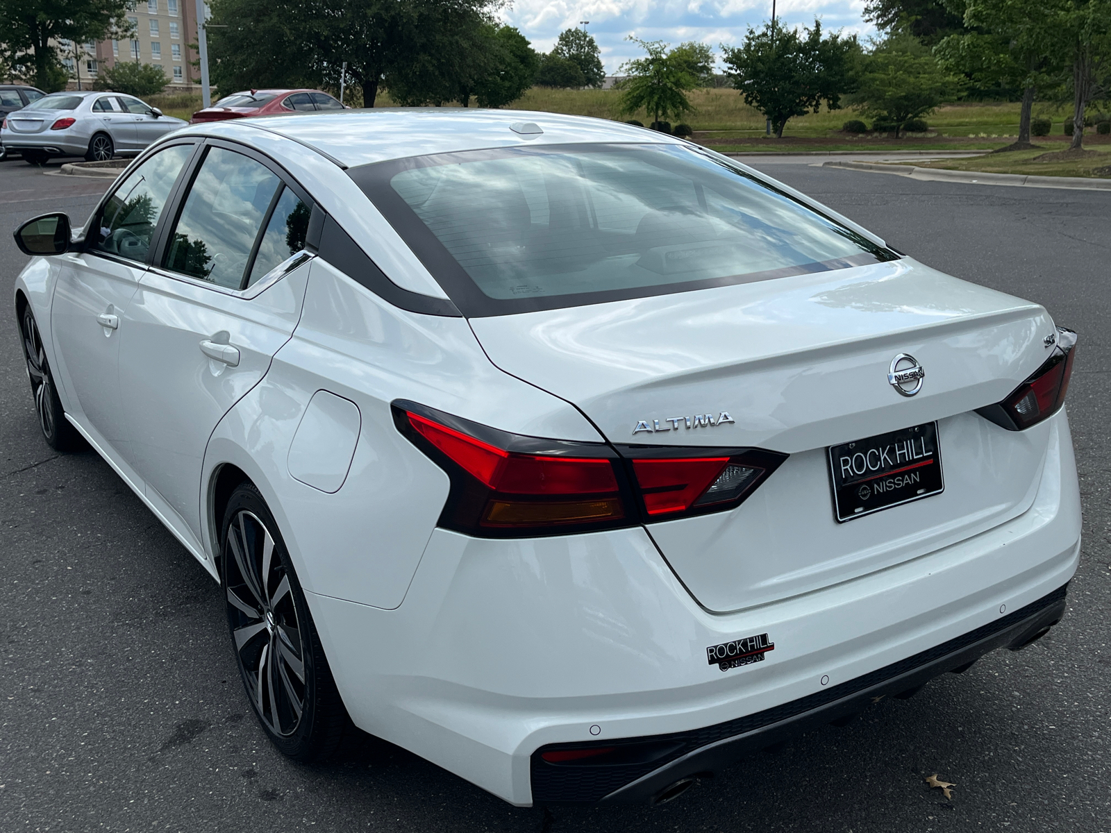 2022 Nissan Altima 2.5 SR 7