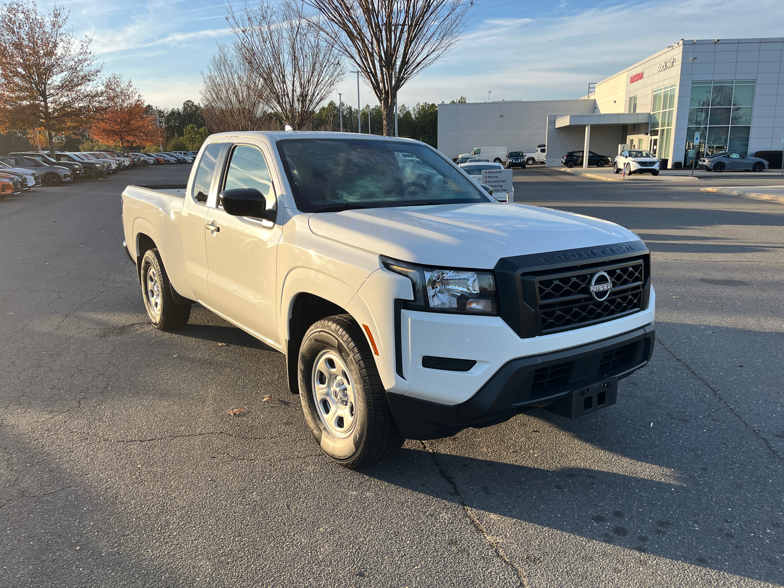 2022 Nissan Frontier S 1