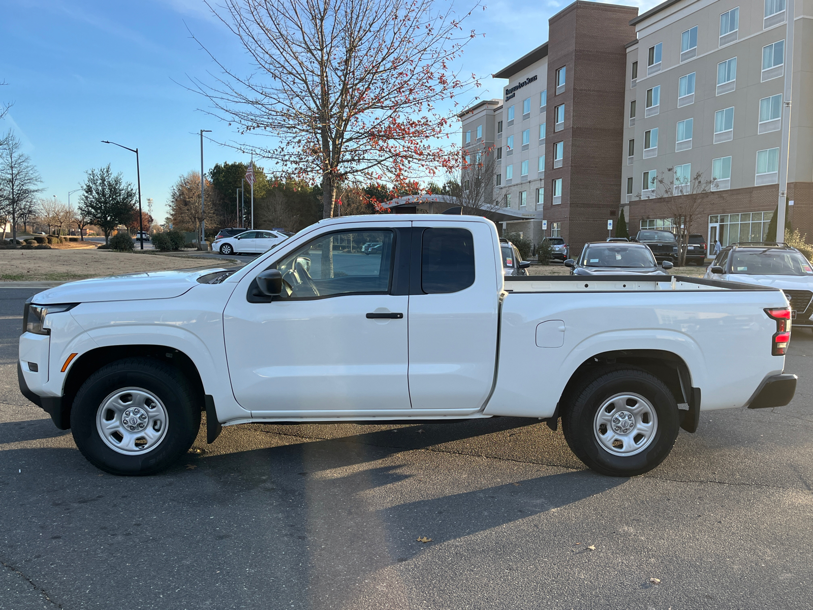 2022 Nissan Frontier S 5