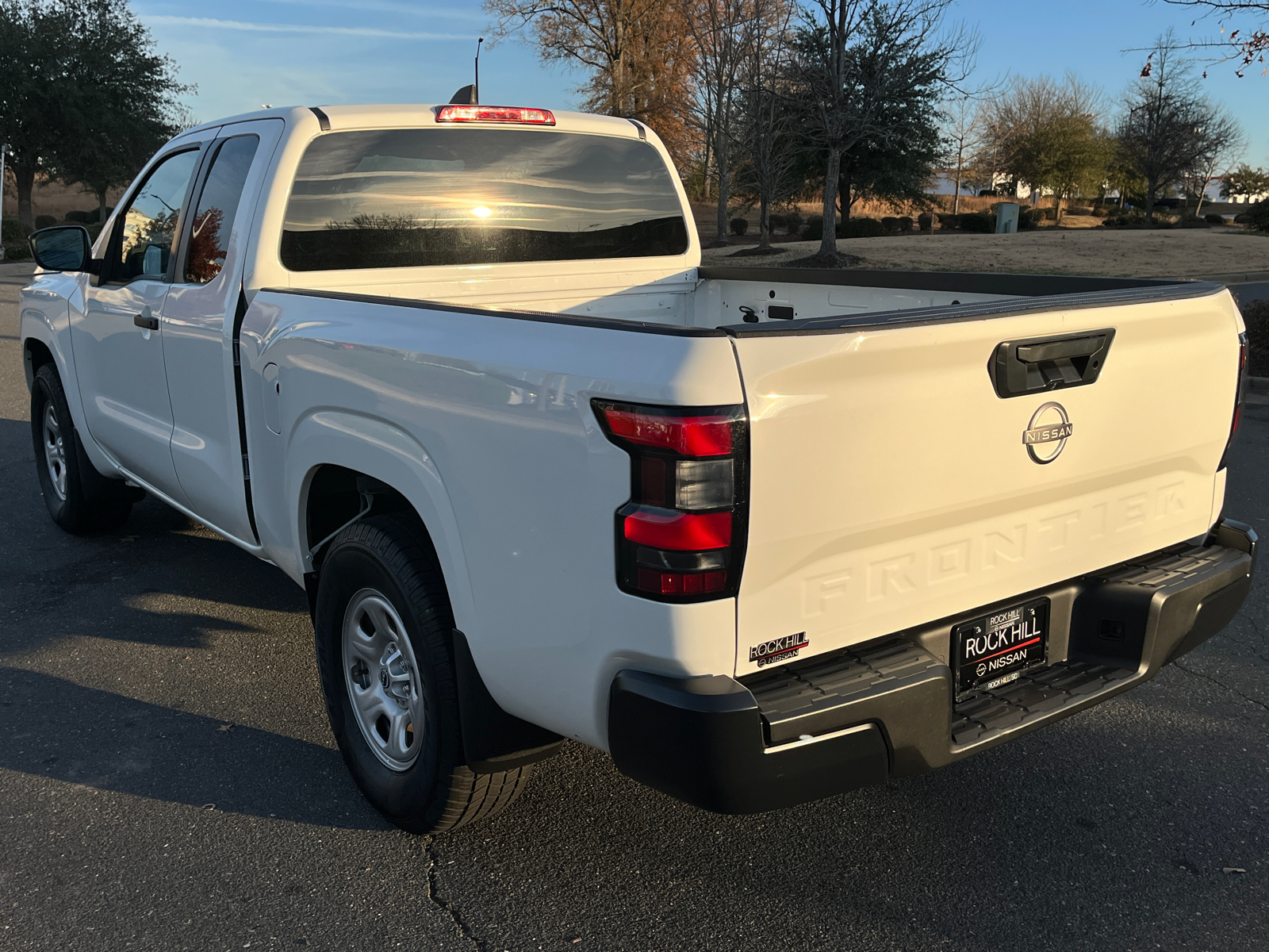 2022 Nissan Frontier S 7