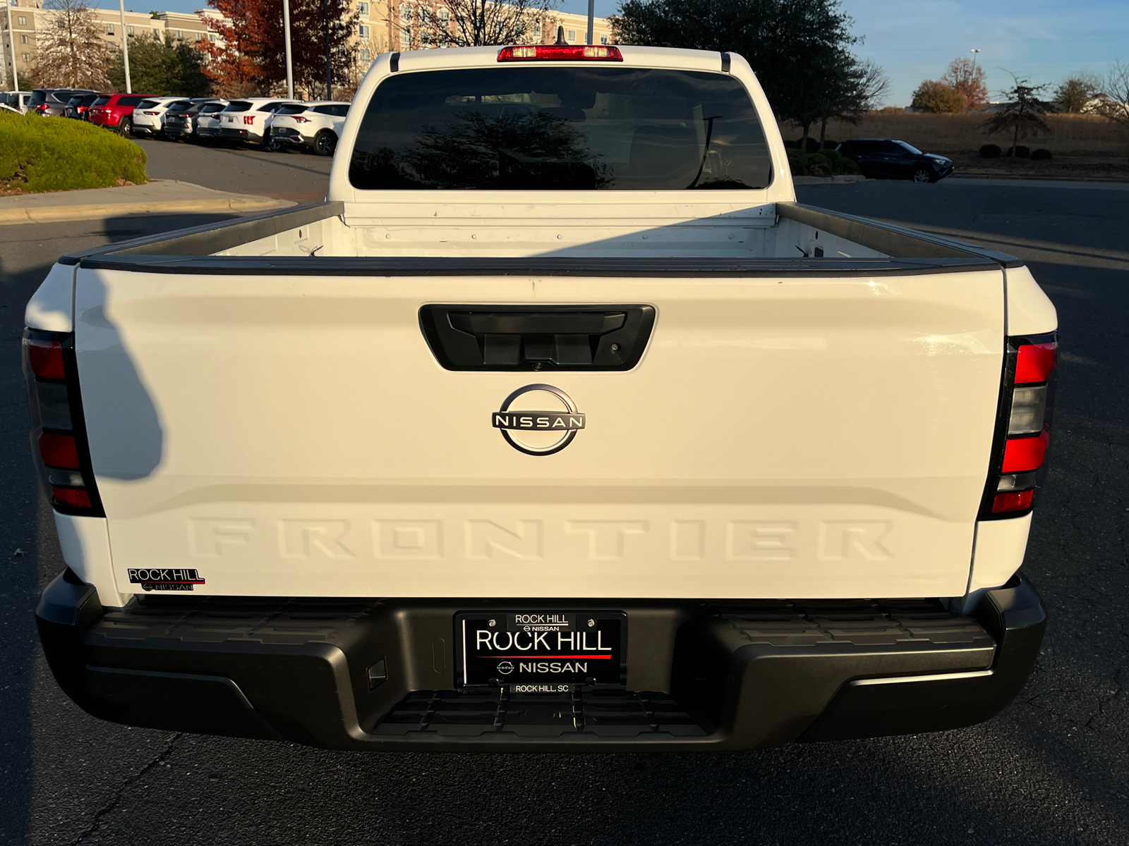 2022 Nissan Frontier S 8