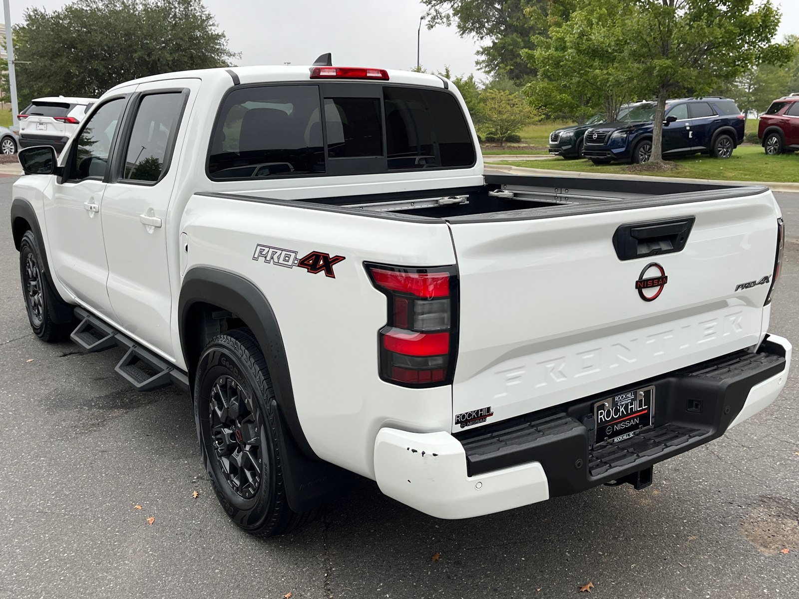 2022 Nissan Frontier PRO-4X 7