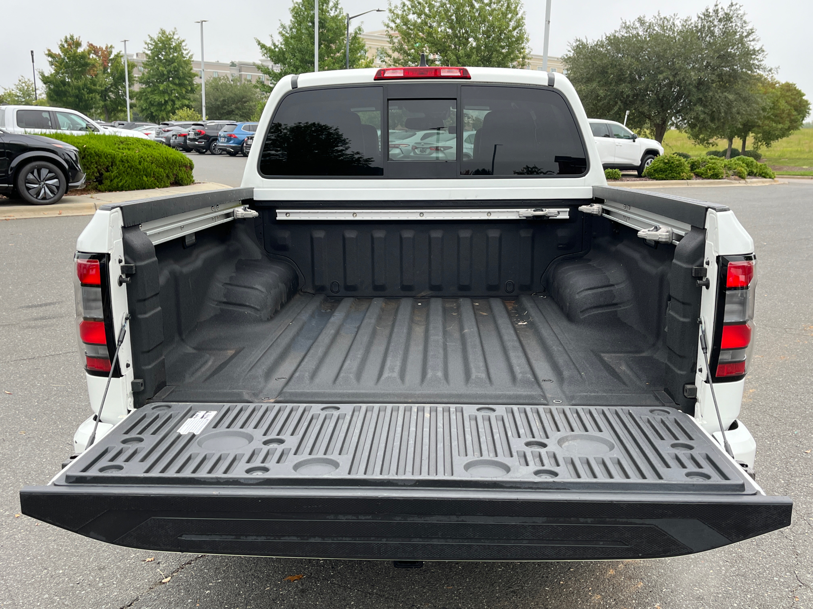 2022 Nissan Frontier PRO-4X 11