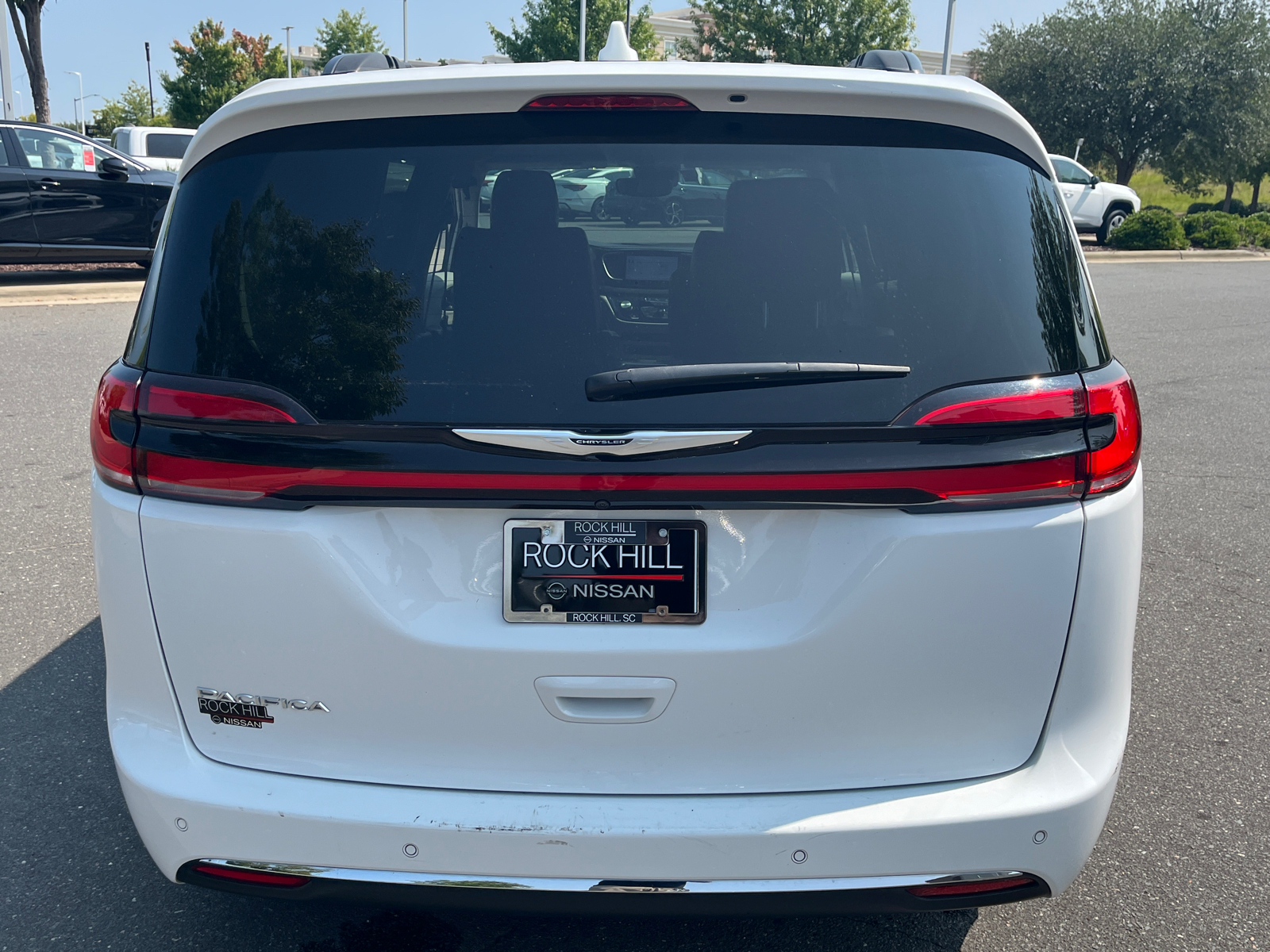 2022 Chrysler Pacifica Touring L 8