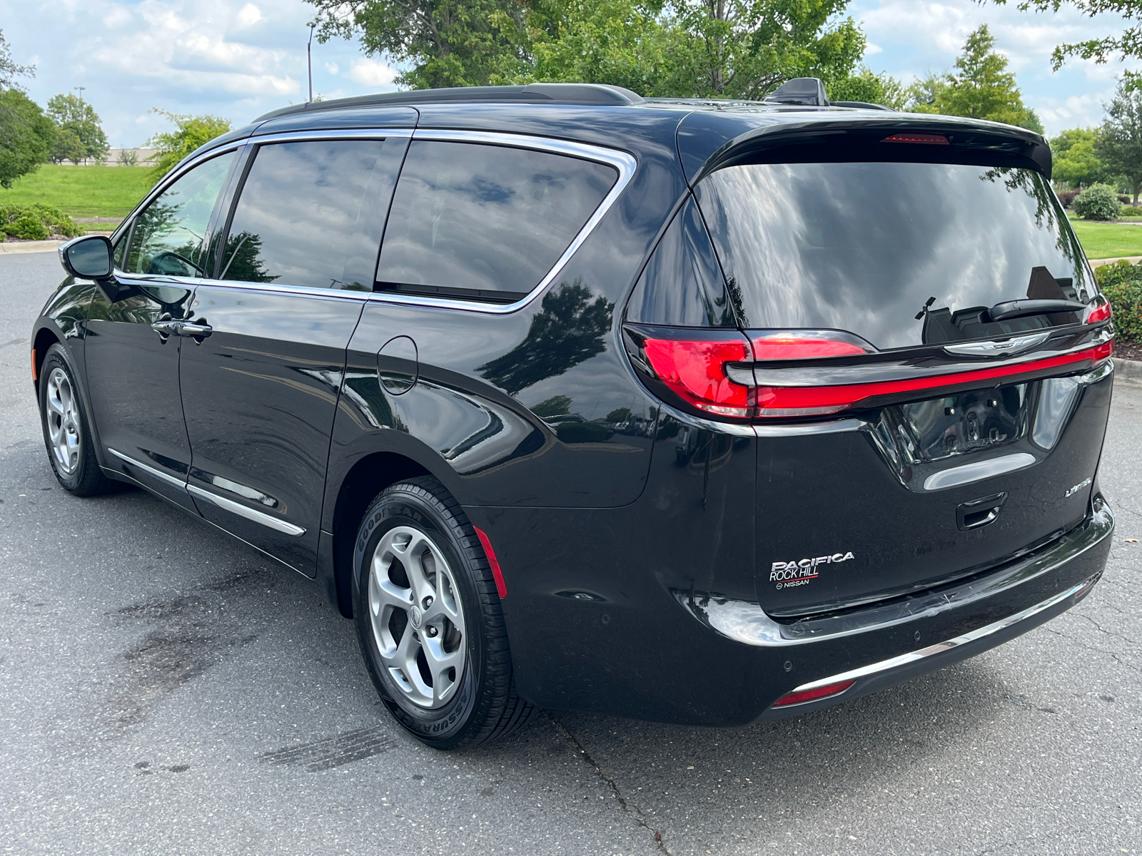 2022 Chrysler Pacifica Limited 7