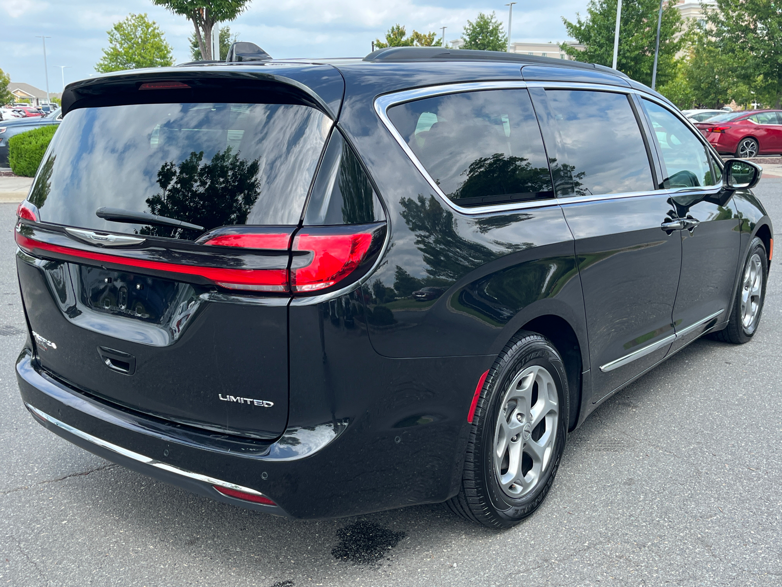 2022 Chrysler Pacifica Limited 10