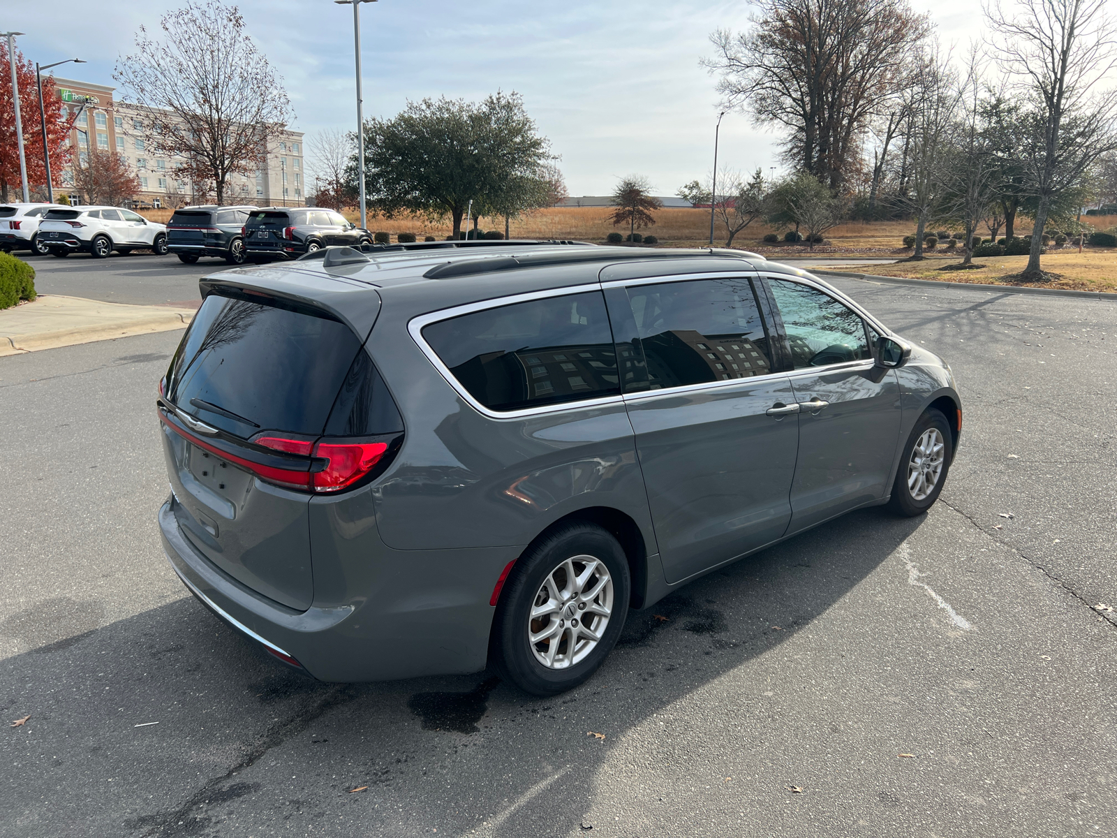 2022 Chrysler Pacifica Touring L 10