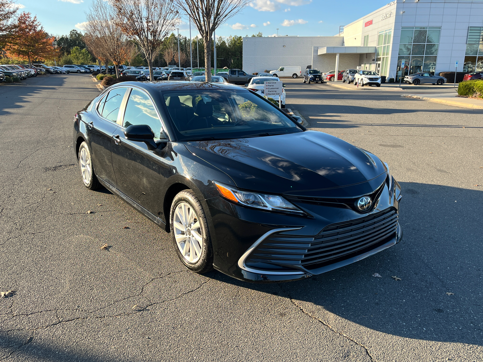 2022 Toyota Camry LE 1