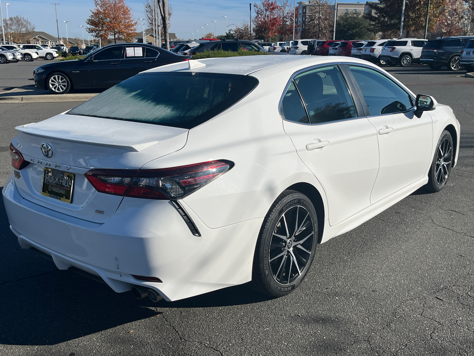 2022 Toyota Camry SE 10