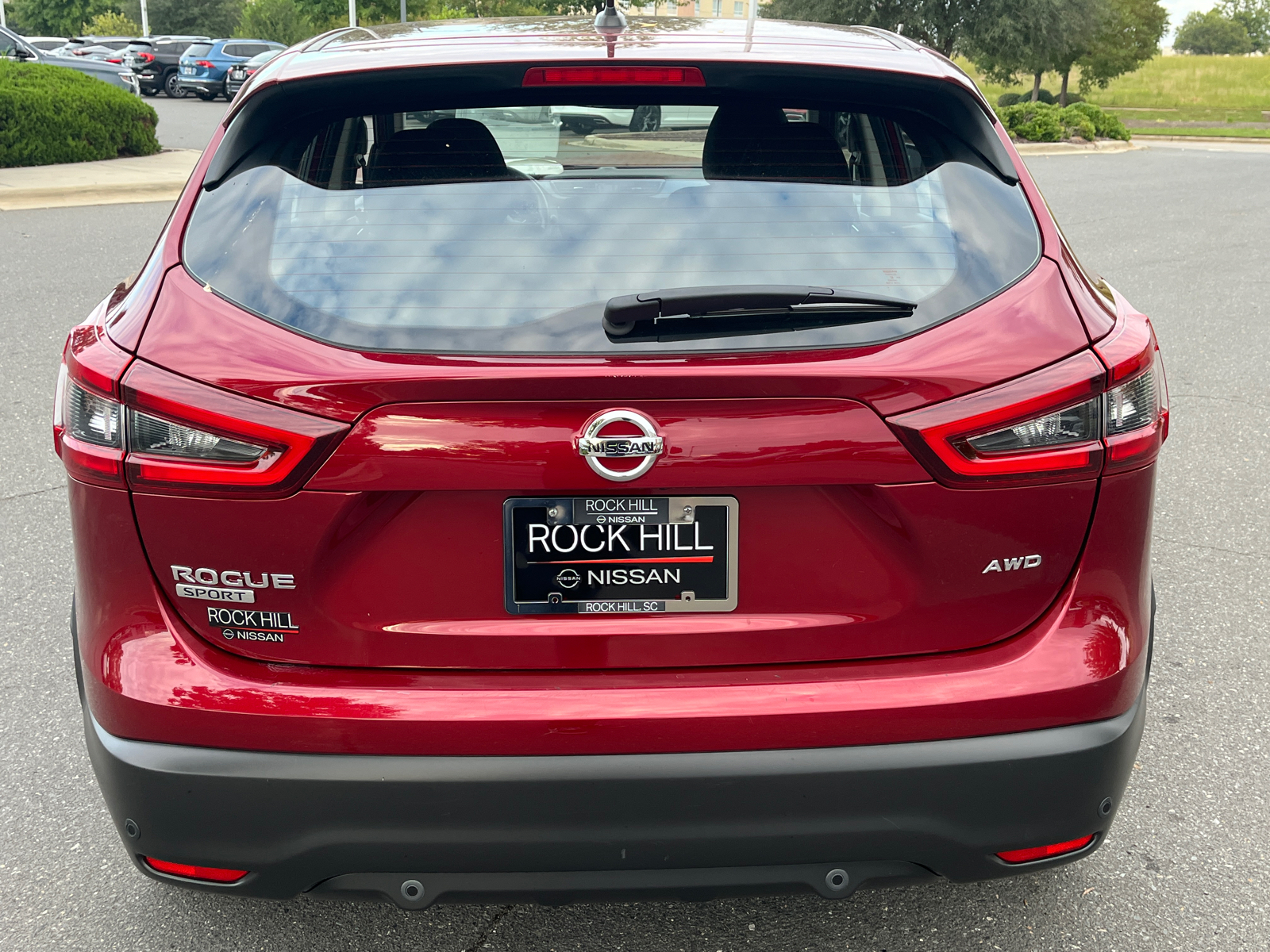 2022 Nissan Rogue Sport S 8