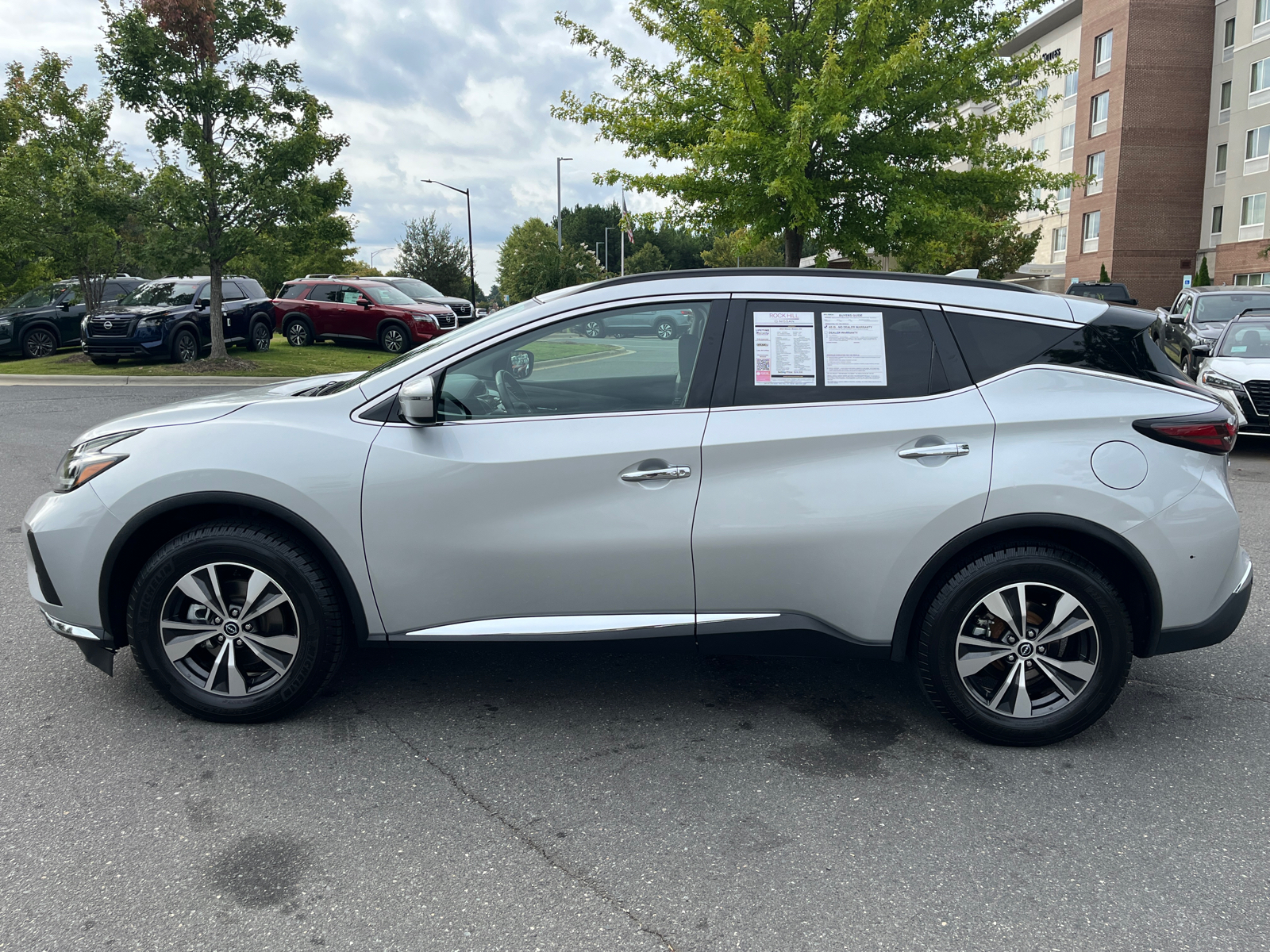 2023 Nissan Murano SV 5