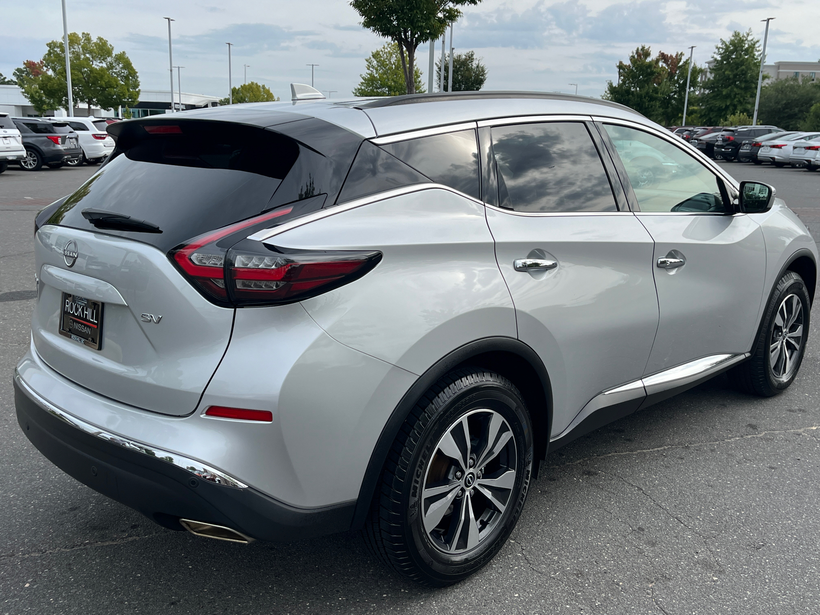 2023 Nissan Murano SV 10