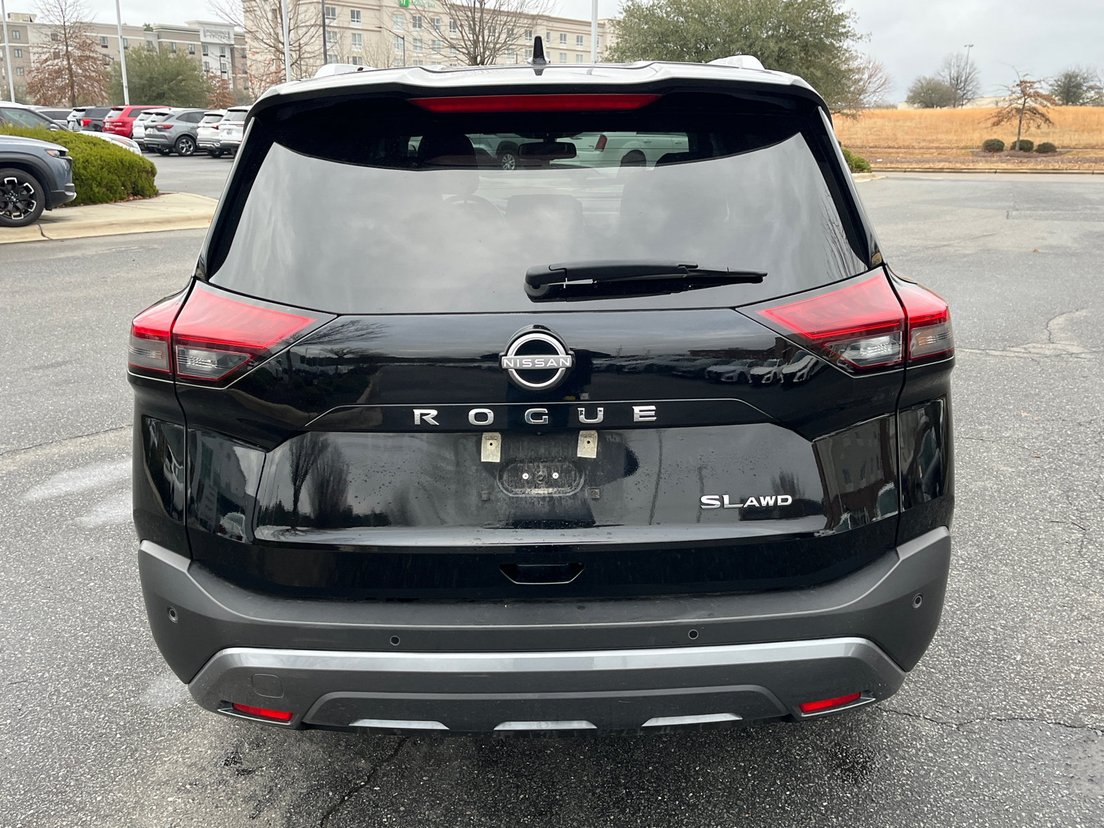 2023 Nissan Rogue SL 8