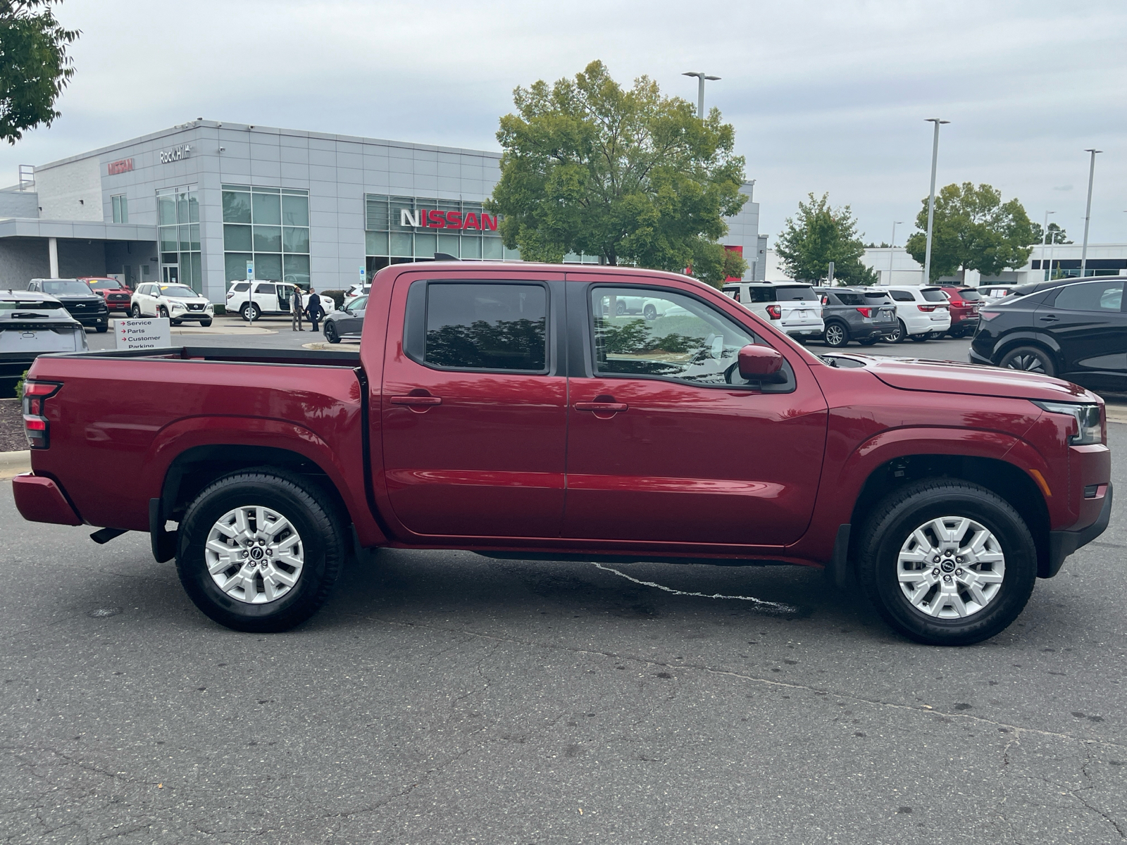 2023 Nissan Frontier SV 15