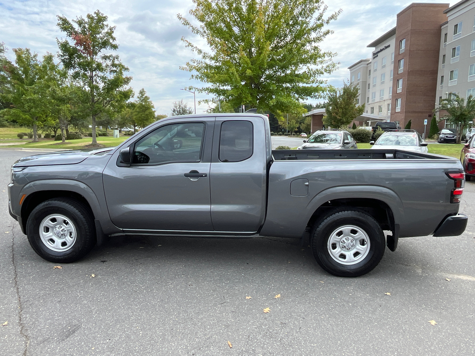 2023 Nissan Frontier S 5