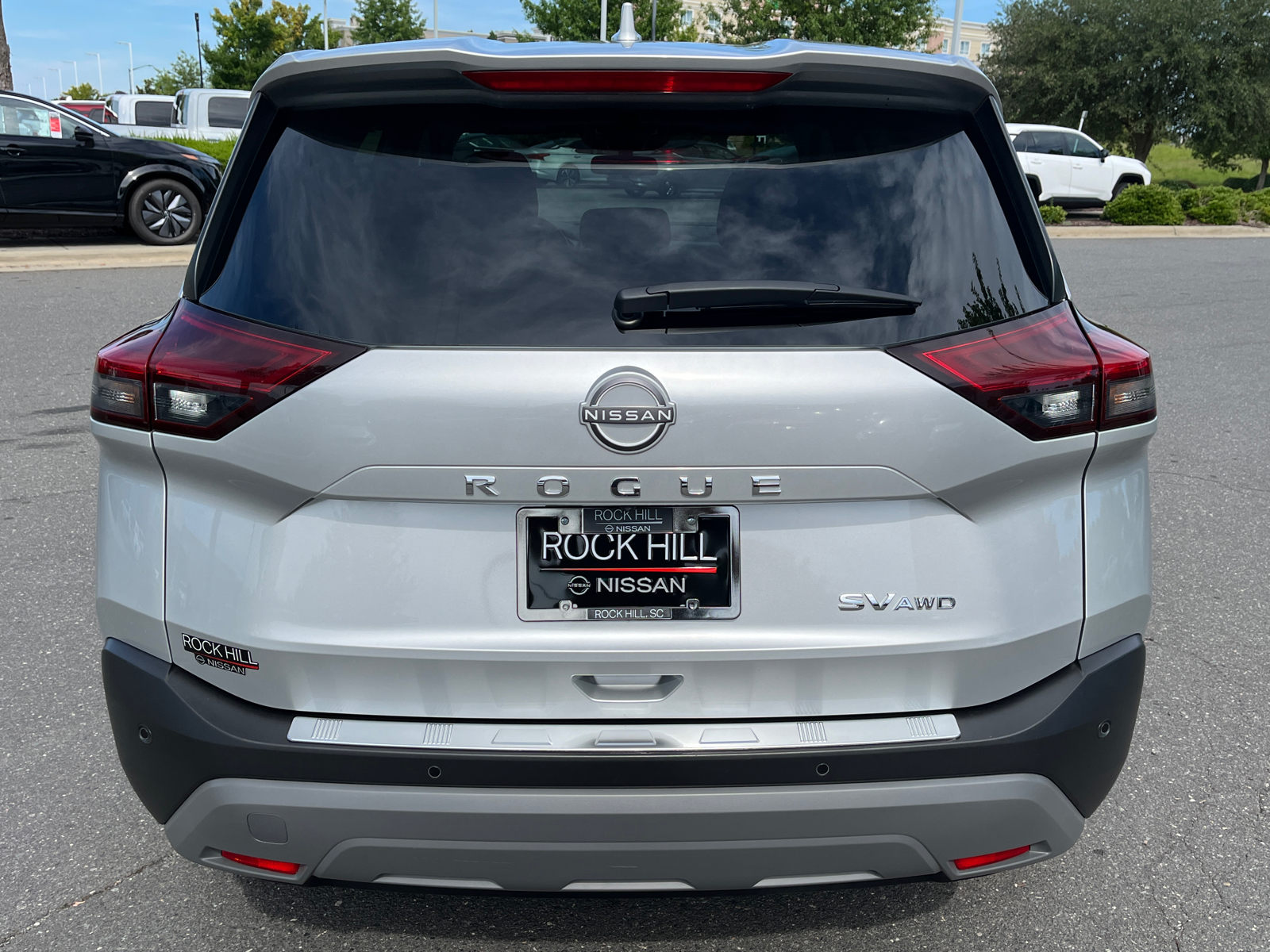 2023 Nissan Rogue  8