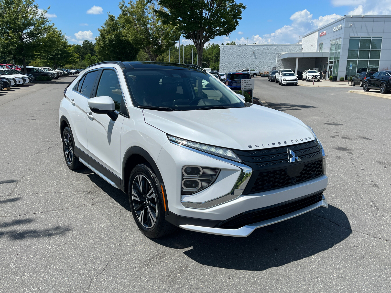 2023 Mitsubishi Eclipse Cross SE 1