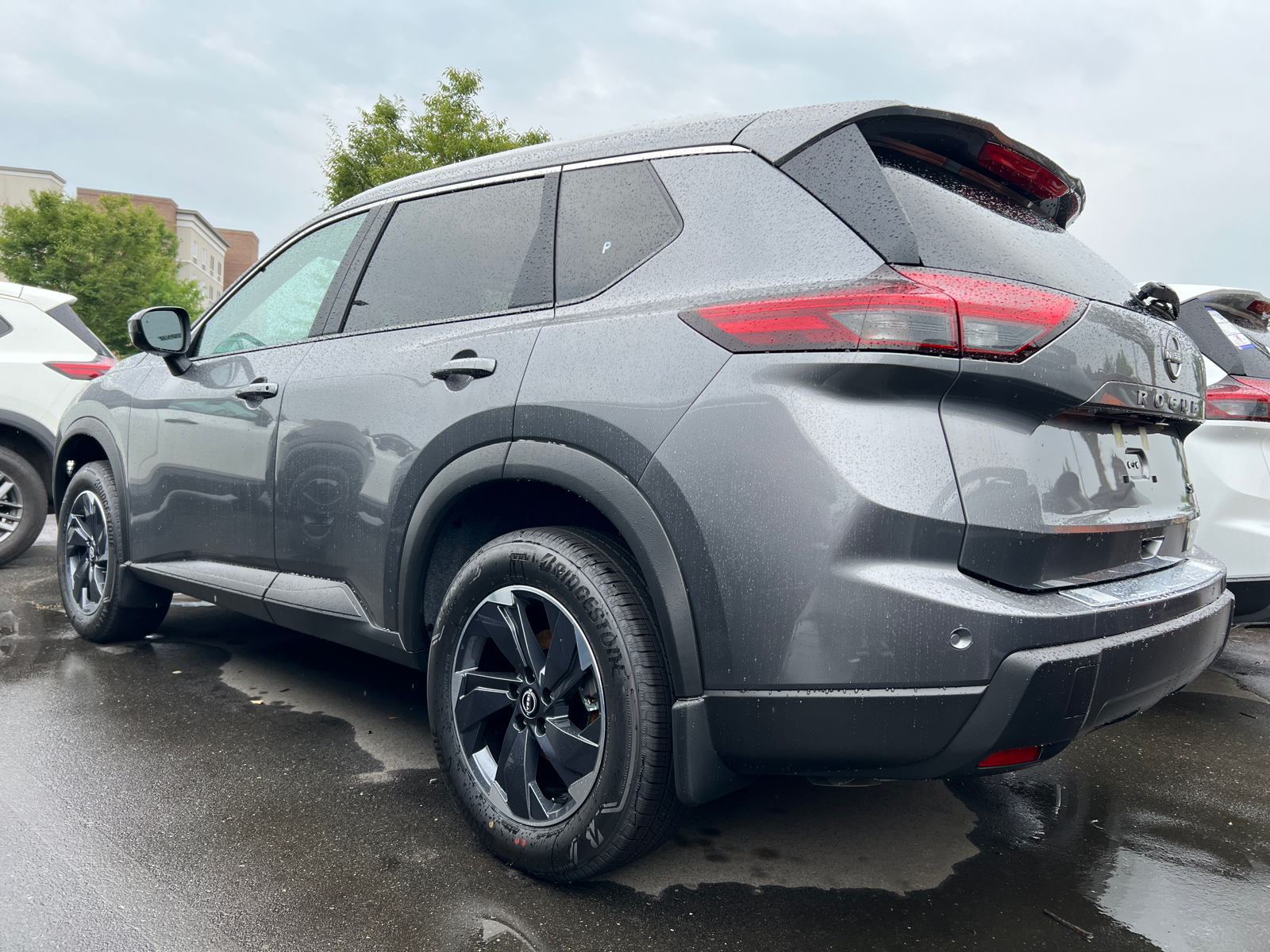 2024 Nissan Rogue SV 5