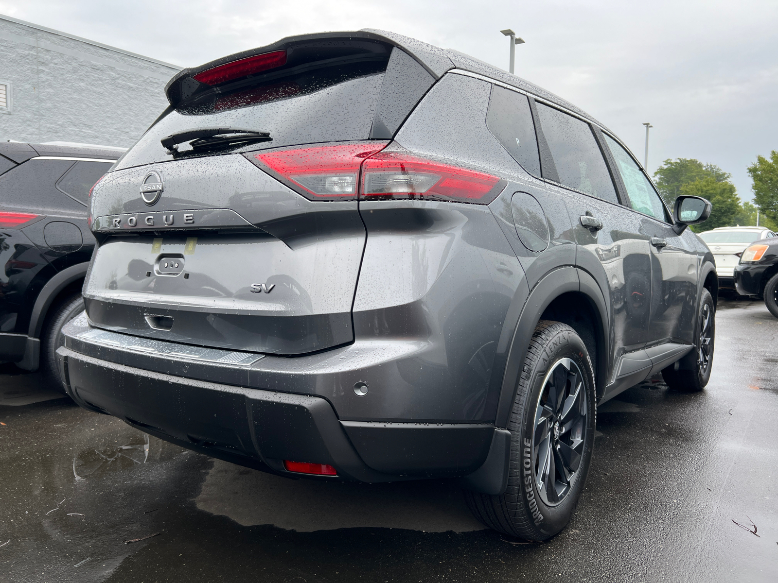 2024 Nissan Rogue SV 7