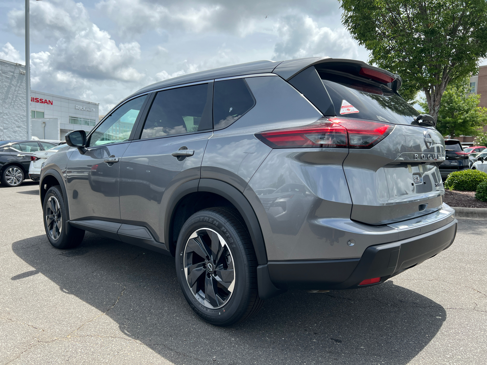 2024 Nissan Rogue SV 7