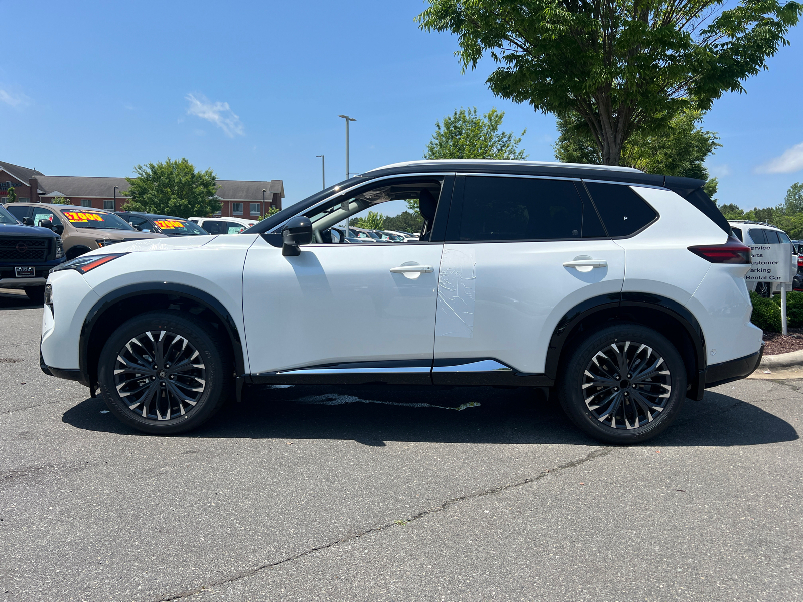 2024 Nissan Rogue Platinum 5