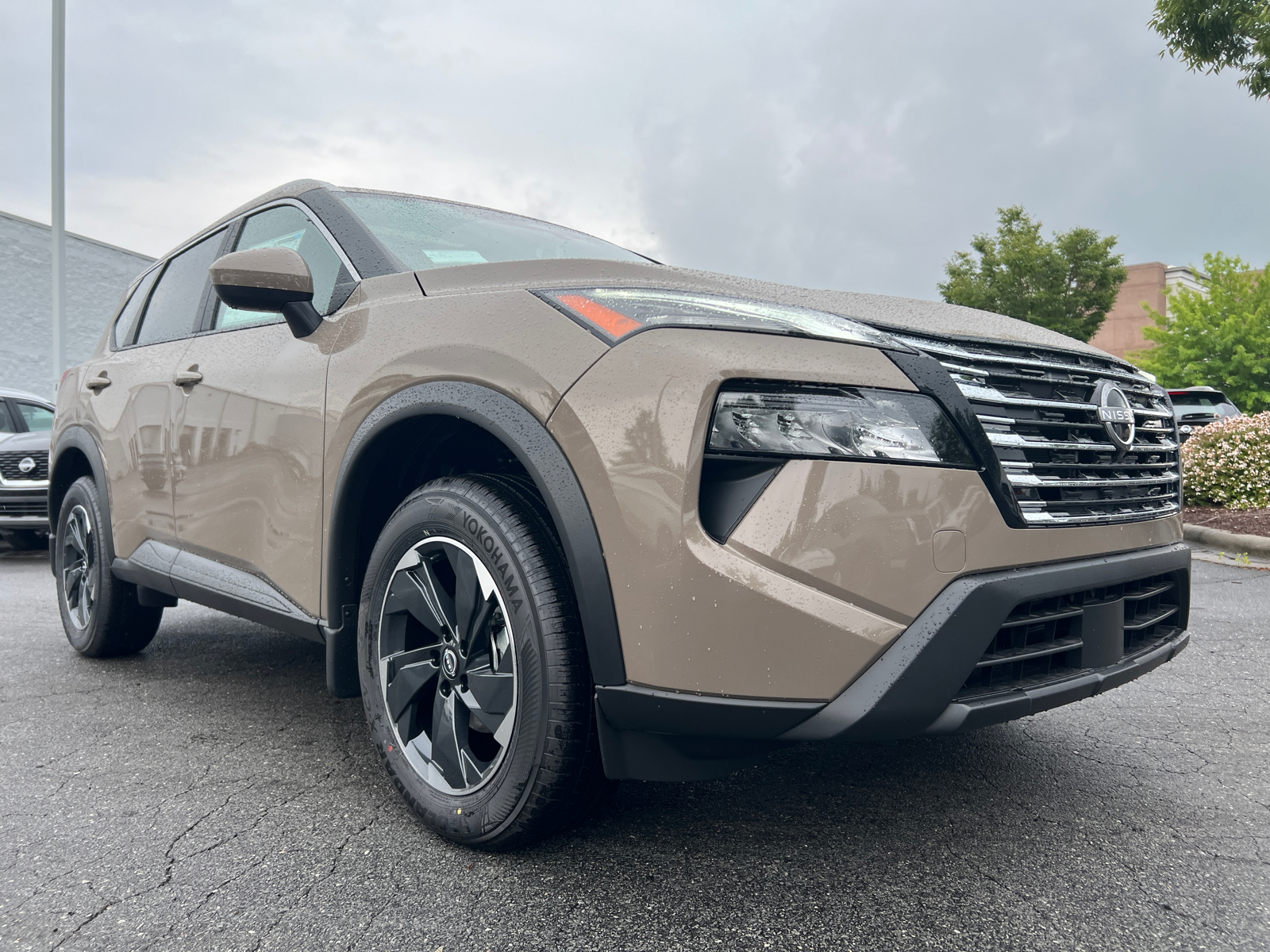 2024 Nissan Rogue SV 1