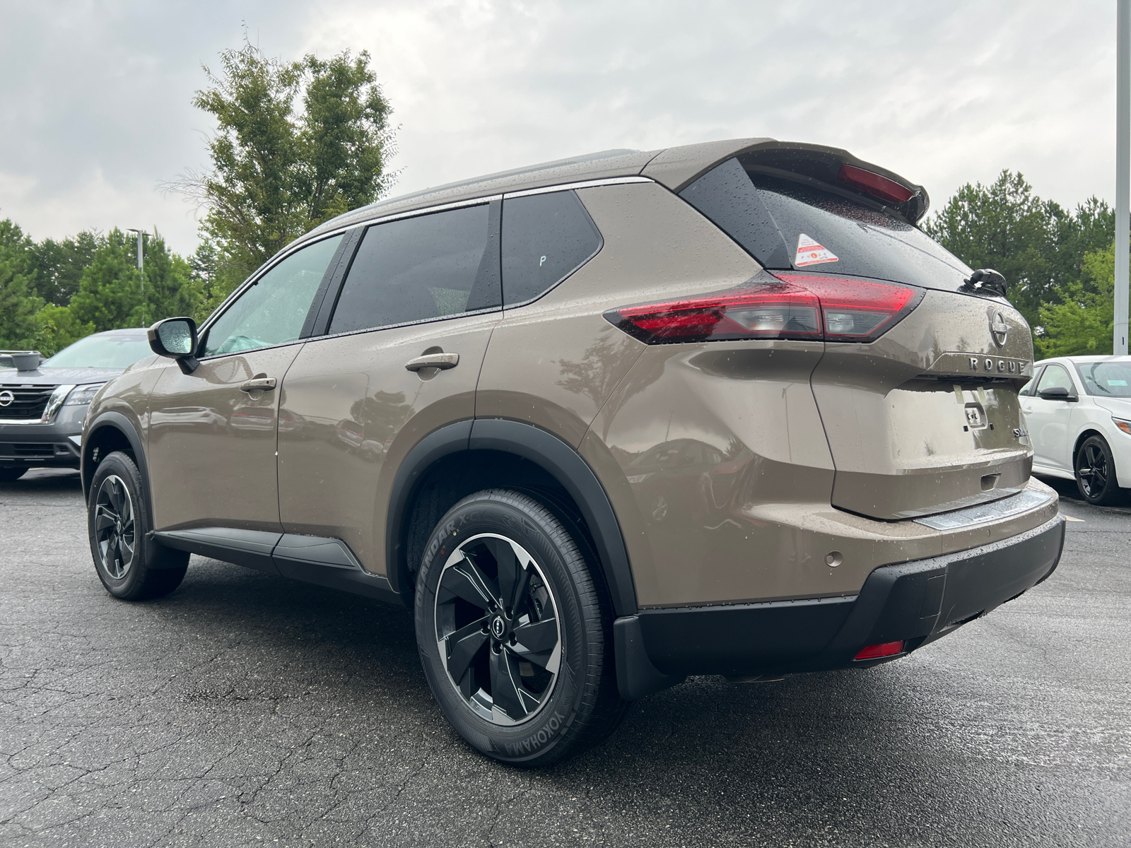 2024 Nissan Rogue SV 7