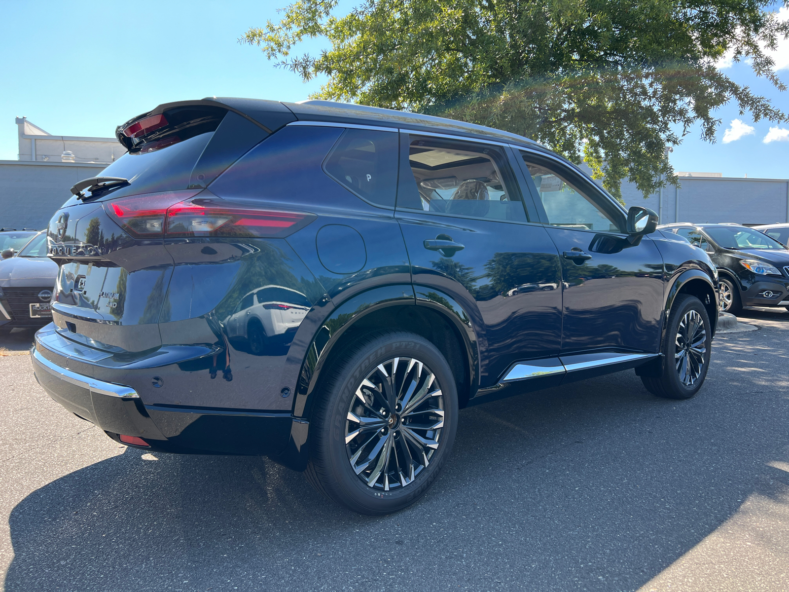 2024 Nissan Rogue Platinum 10