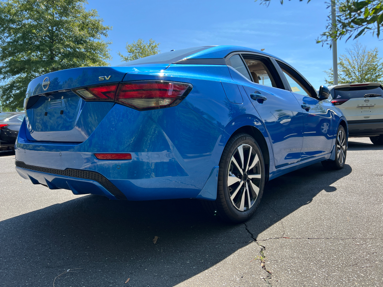 2024 Nissan Sentra SV 10