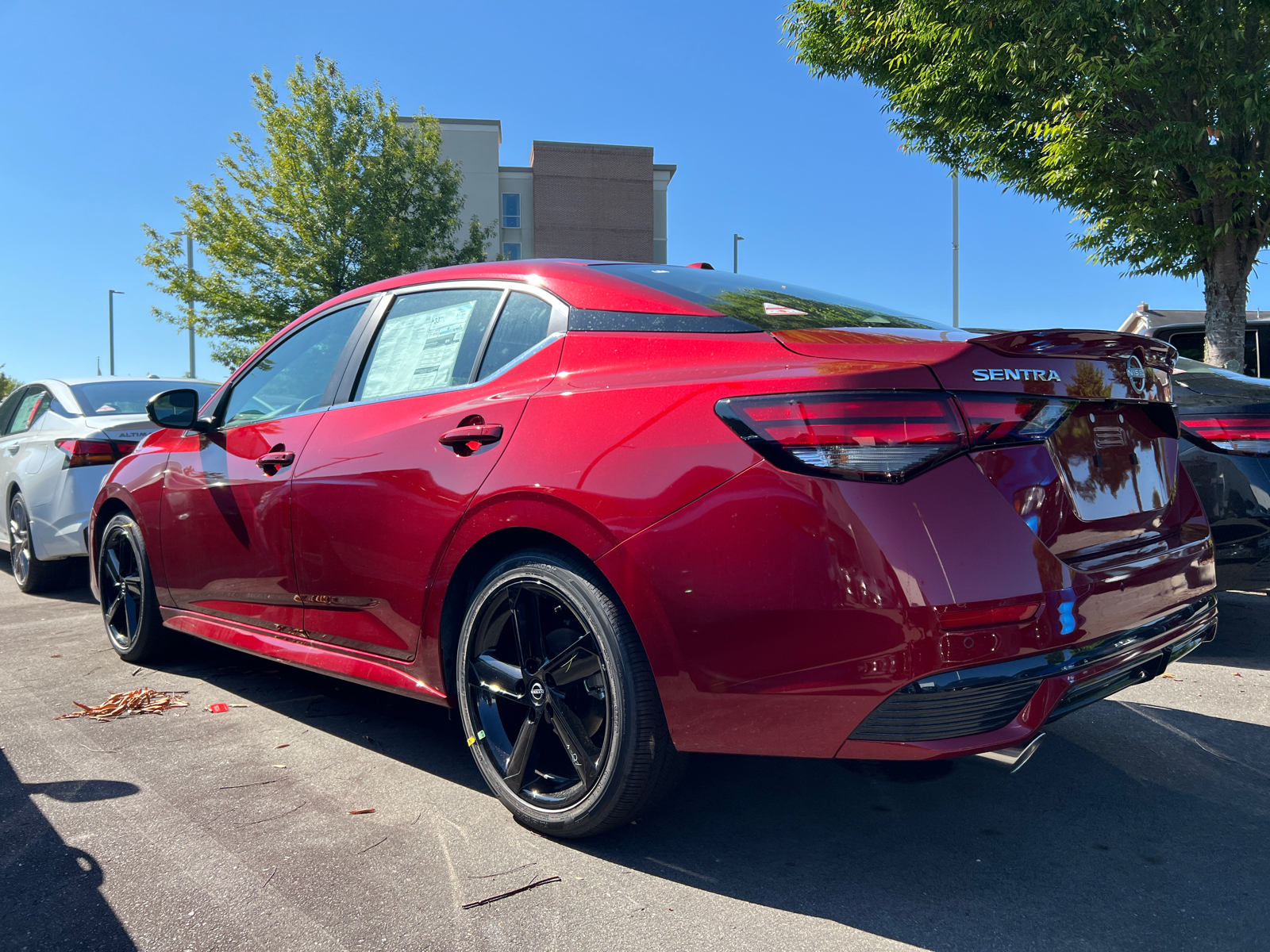 2024 Nissan Sentra SR 5