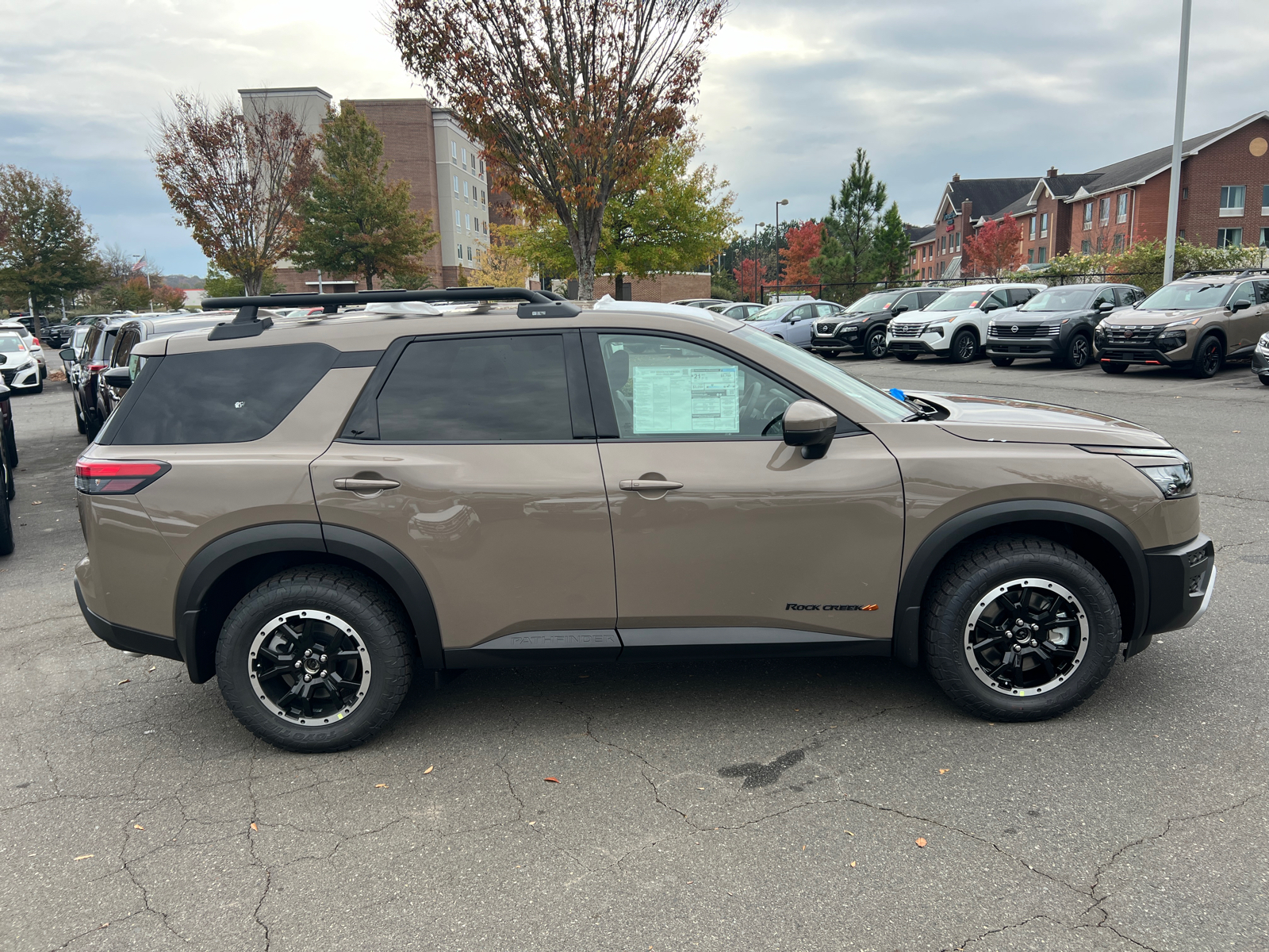 2025 Nissan Pathfinder Rock Creek 11