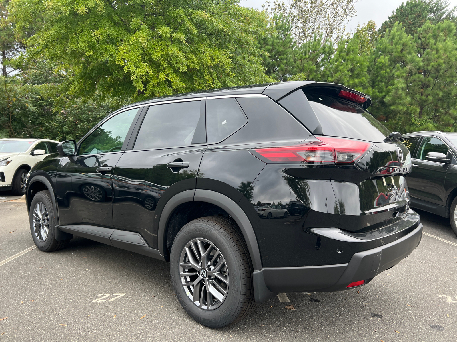 2025 Nissan Rogue S 7