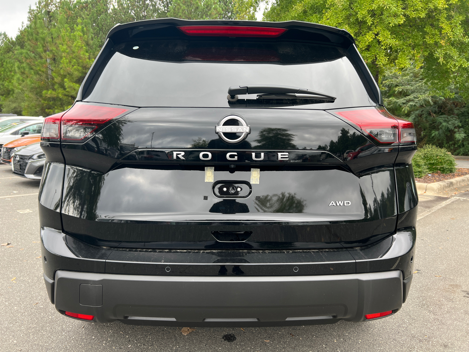 2025 Nissan Rogue S 8