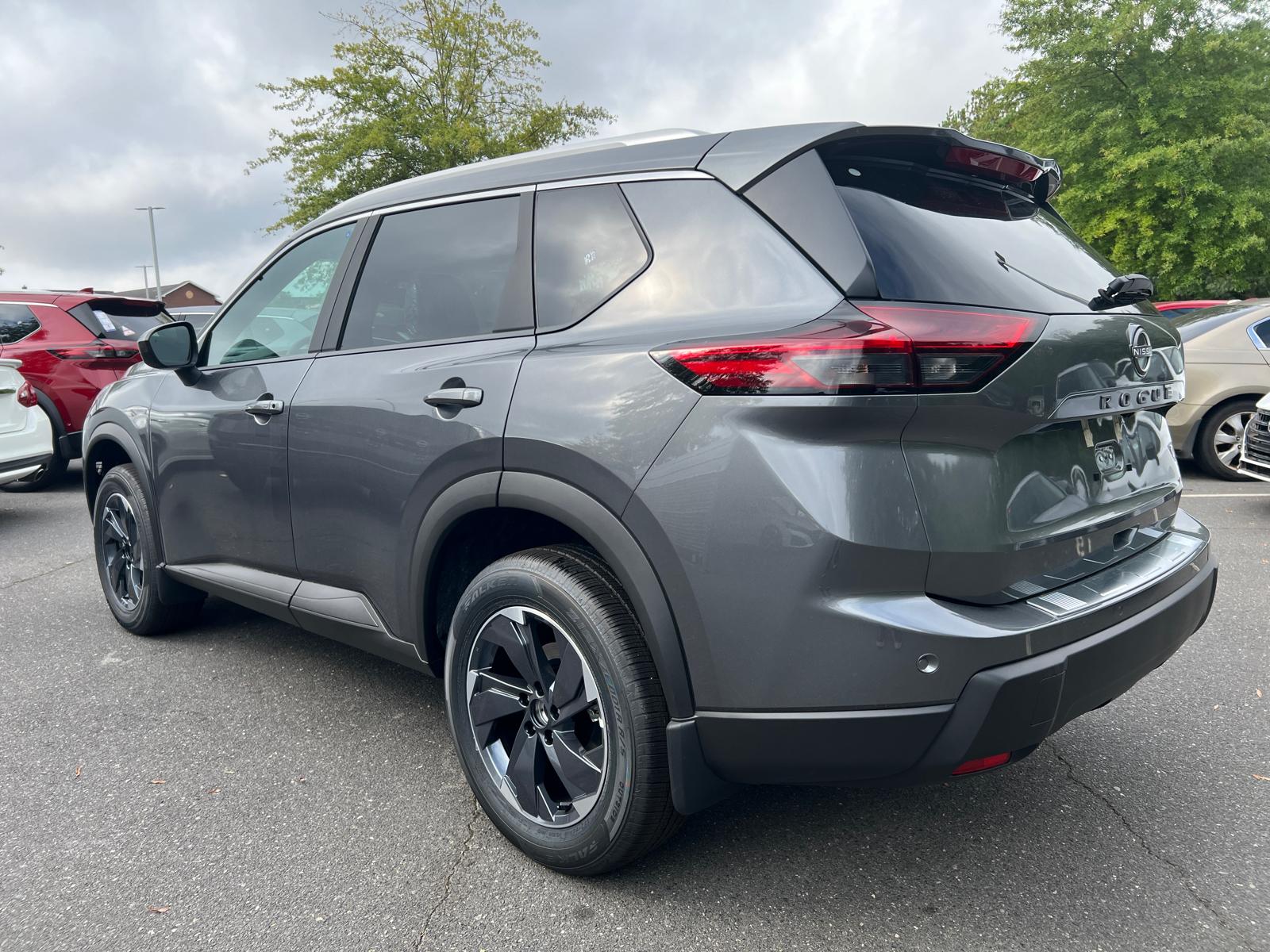 2025 Nissan Rogue SV 7