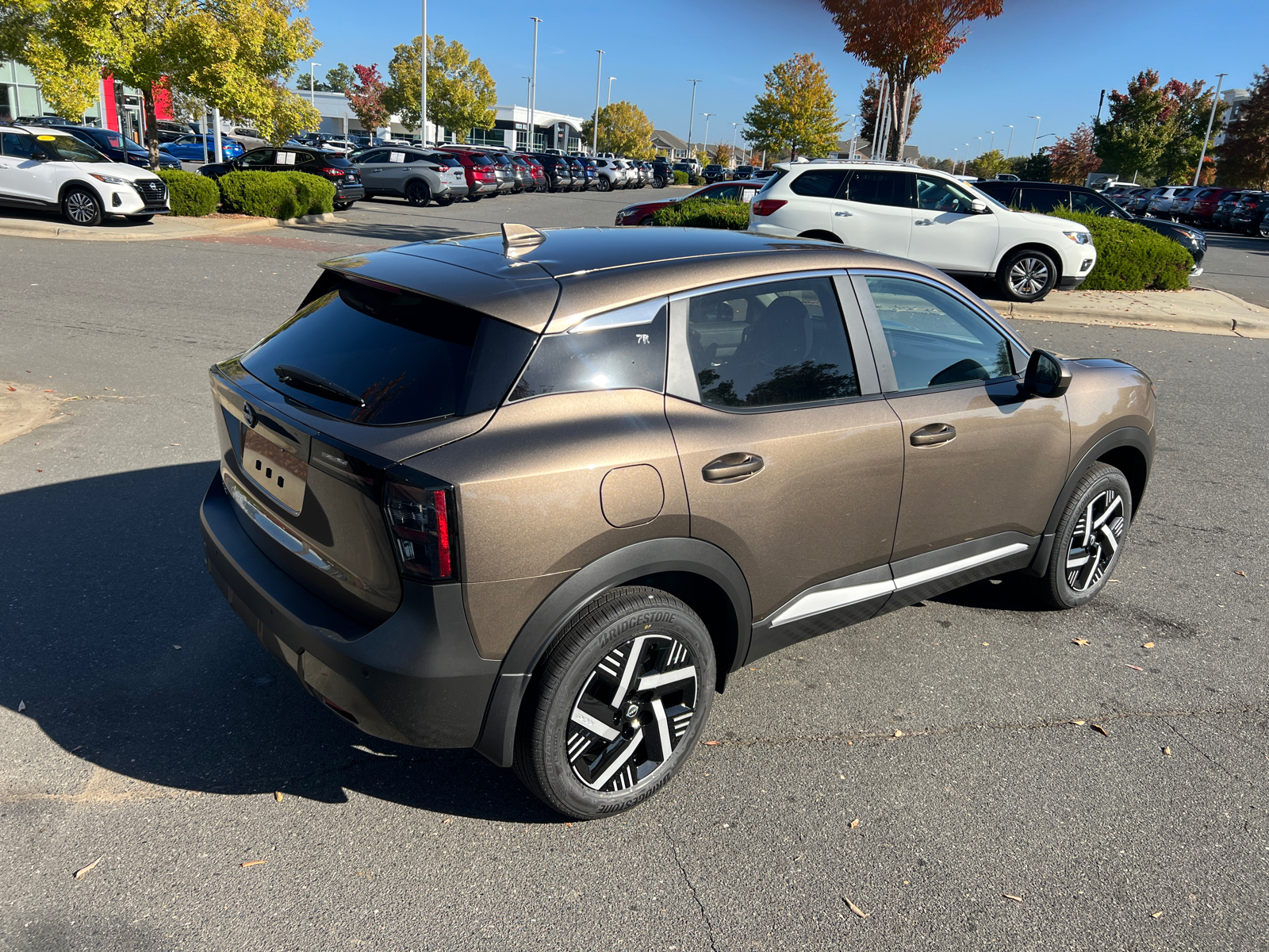 2025 Nissan Kicks SV 10