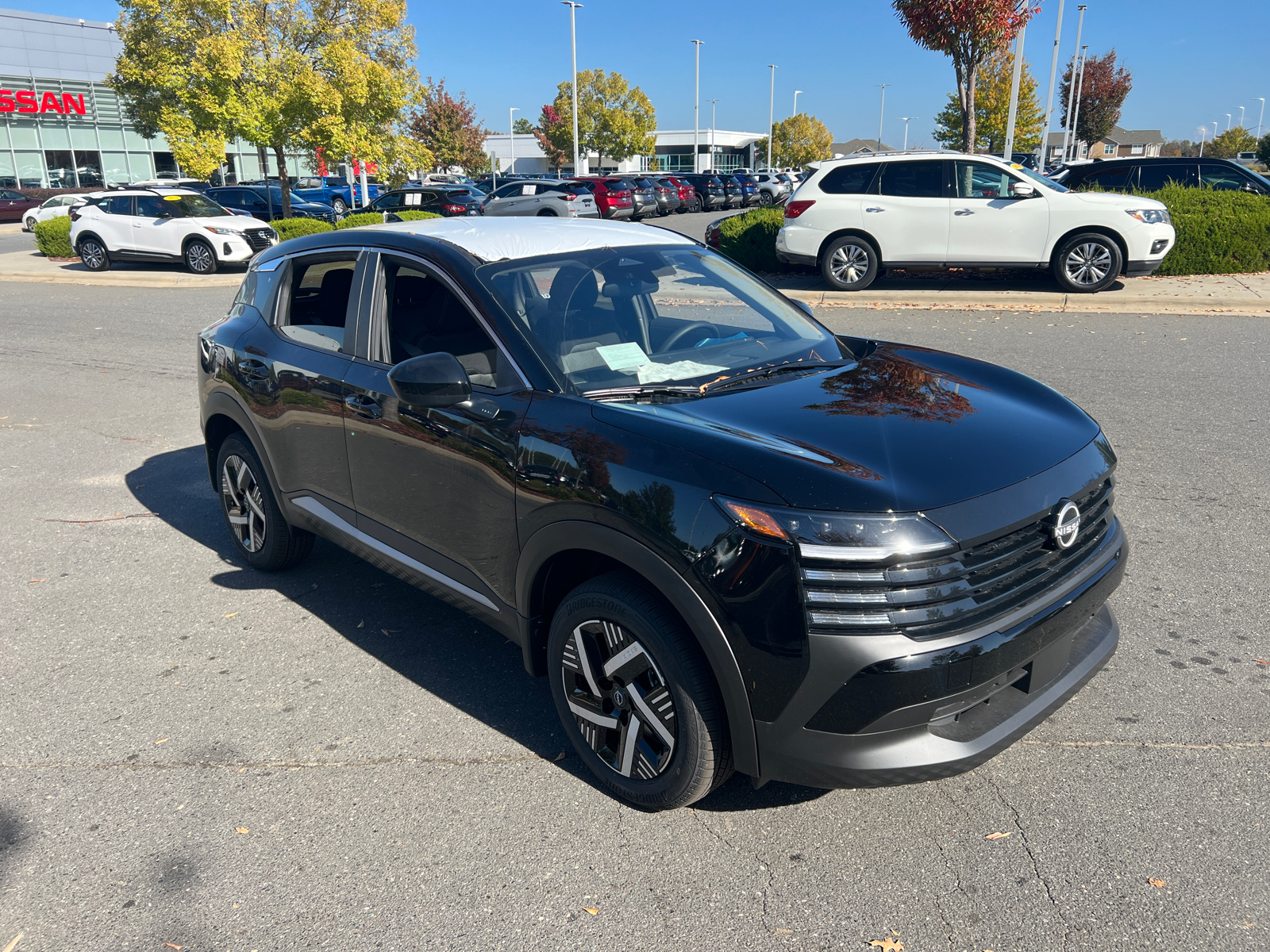 2025 Nissan Kicks SV 1