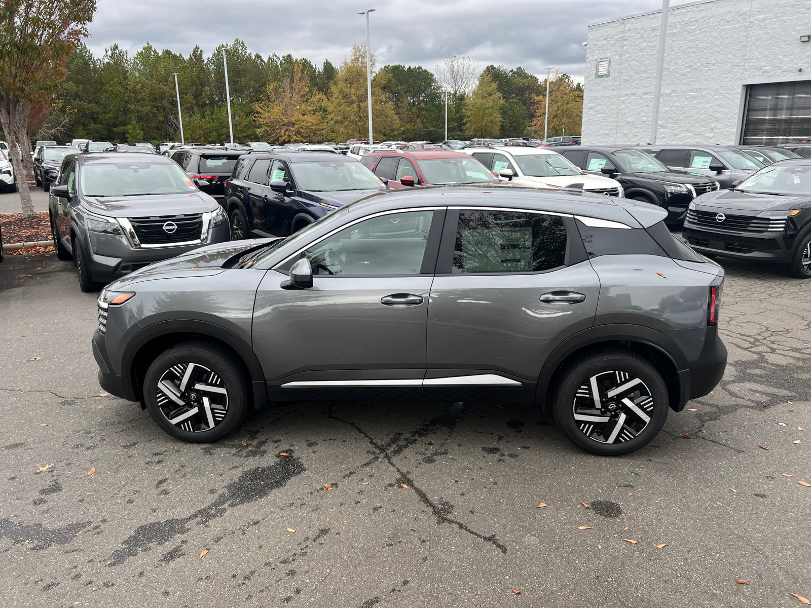 2025 Nissan Kicks SV 5