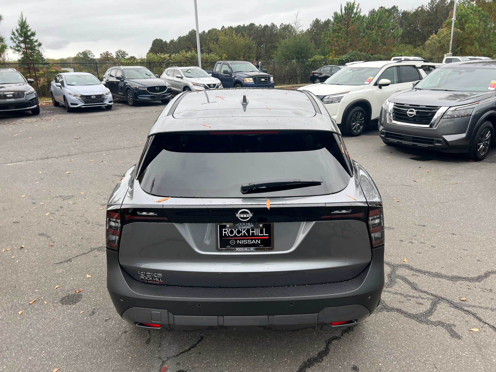 2025 Nissan Kicks SV 8