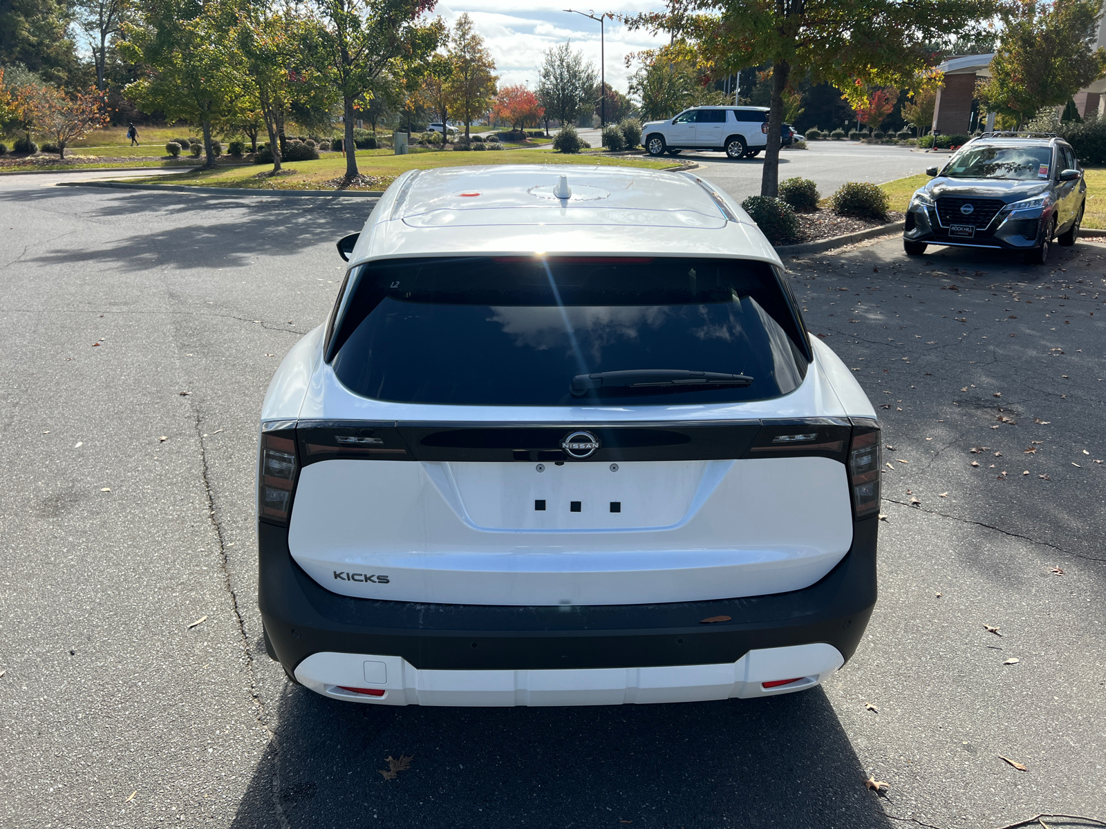 2025 Nissan Kicks SV 8