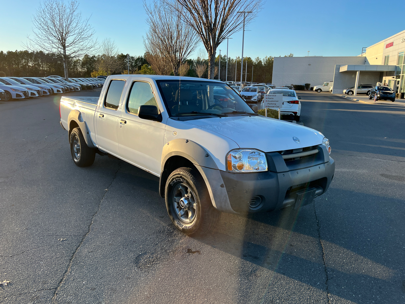 2002 Nissan Frontier XE 1